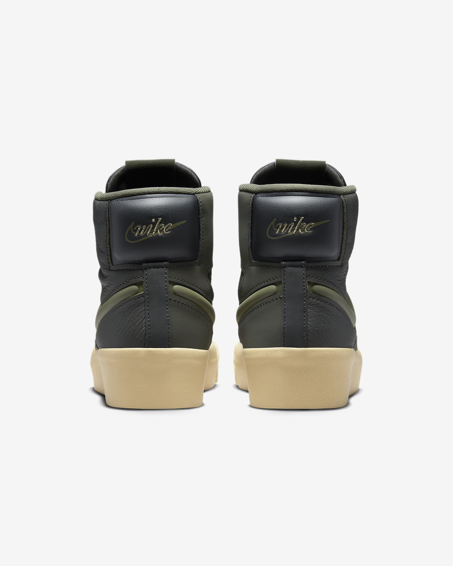 Nike Blazer Mid Victory Women's Shoes. Nike HU