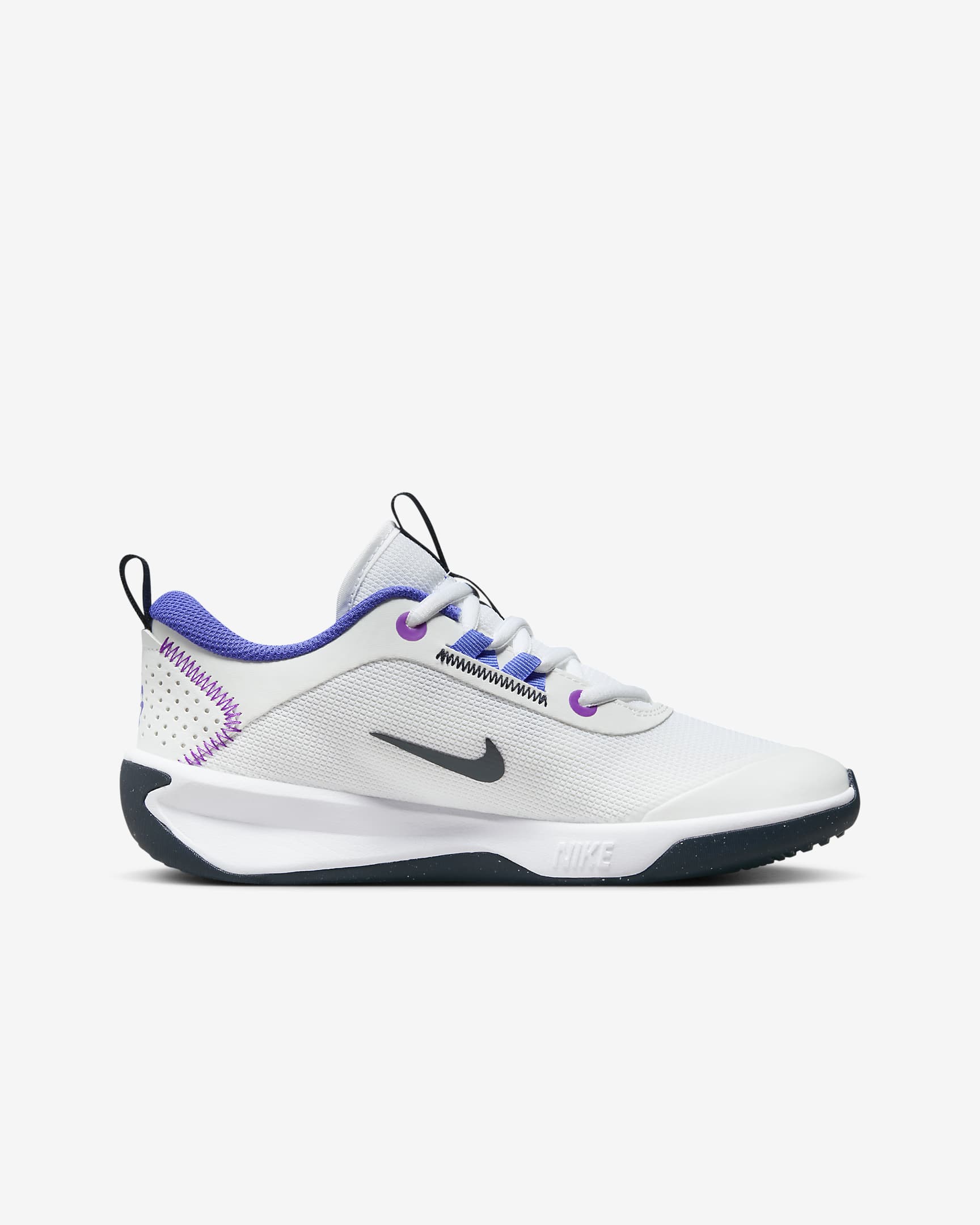 Nike Omni Multi-Court Older Kids' Indoor Court Shoes. Nike UK