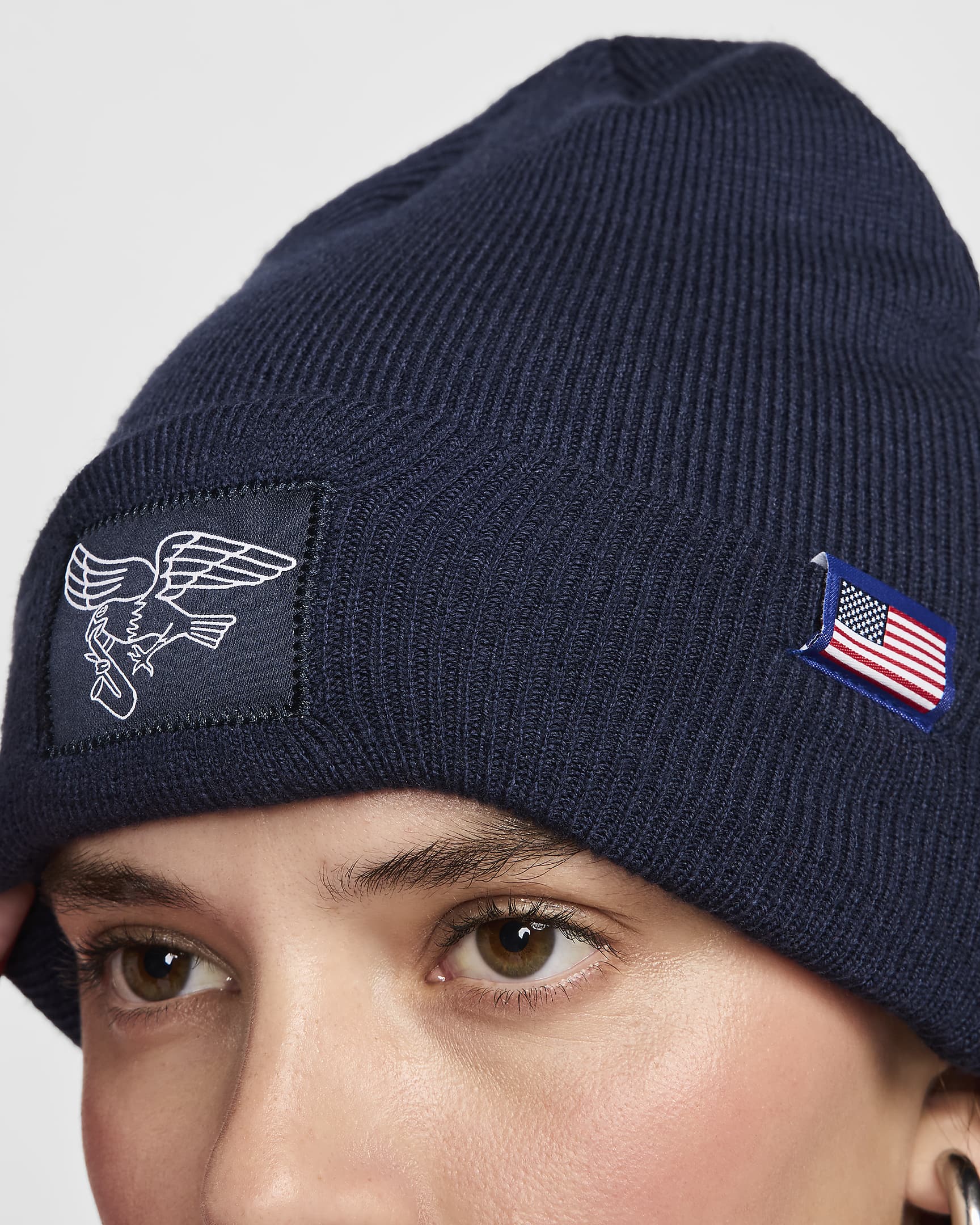 VS Terra Nike beanie - Obsidian/Wit