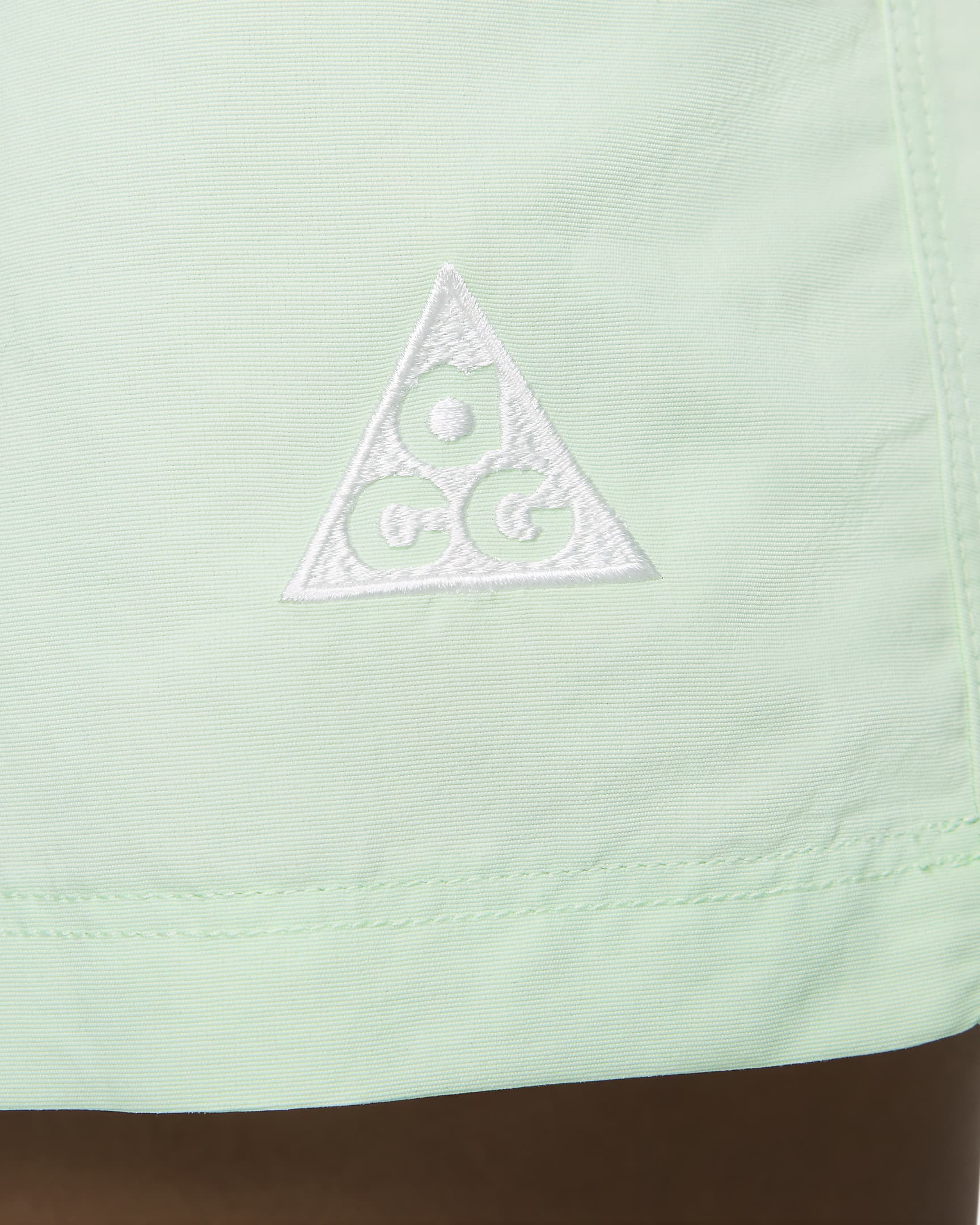 Nike ACG Women's 12.5cm (approx.) Shorts - Vapour Green/Summit White