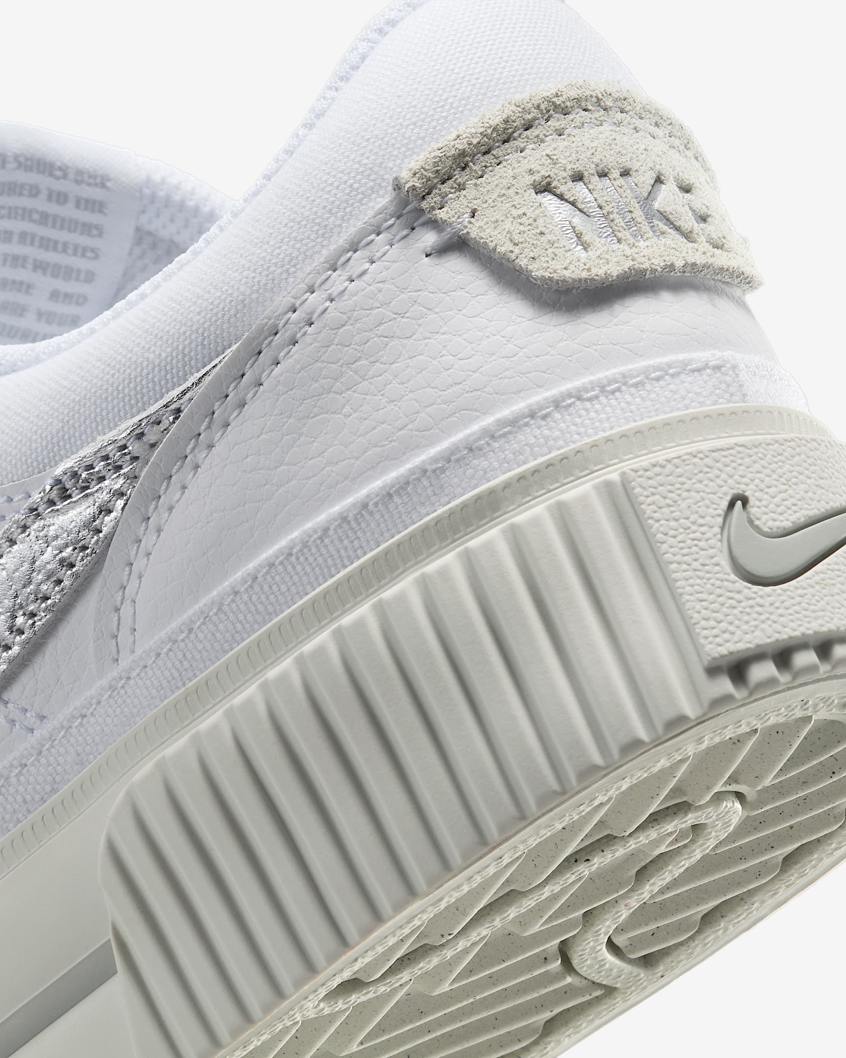 Nike Court Legacy Lift 女鞋。Nike TW