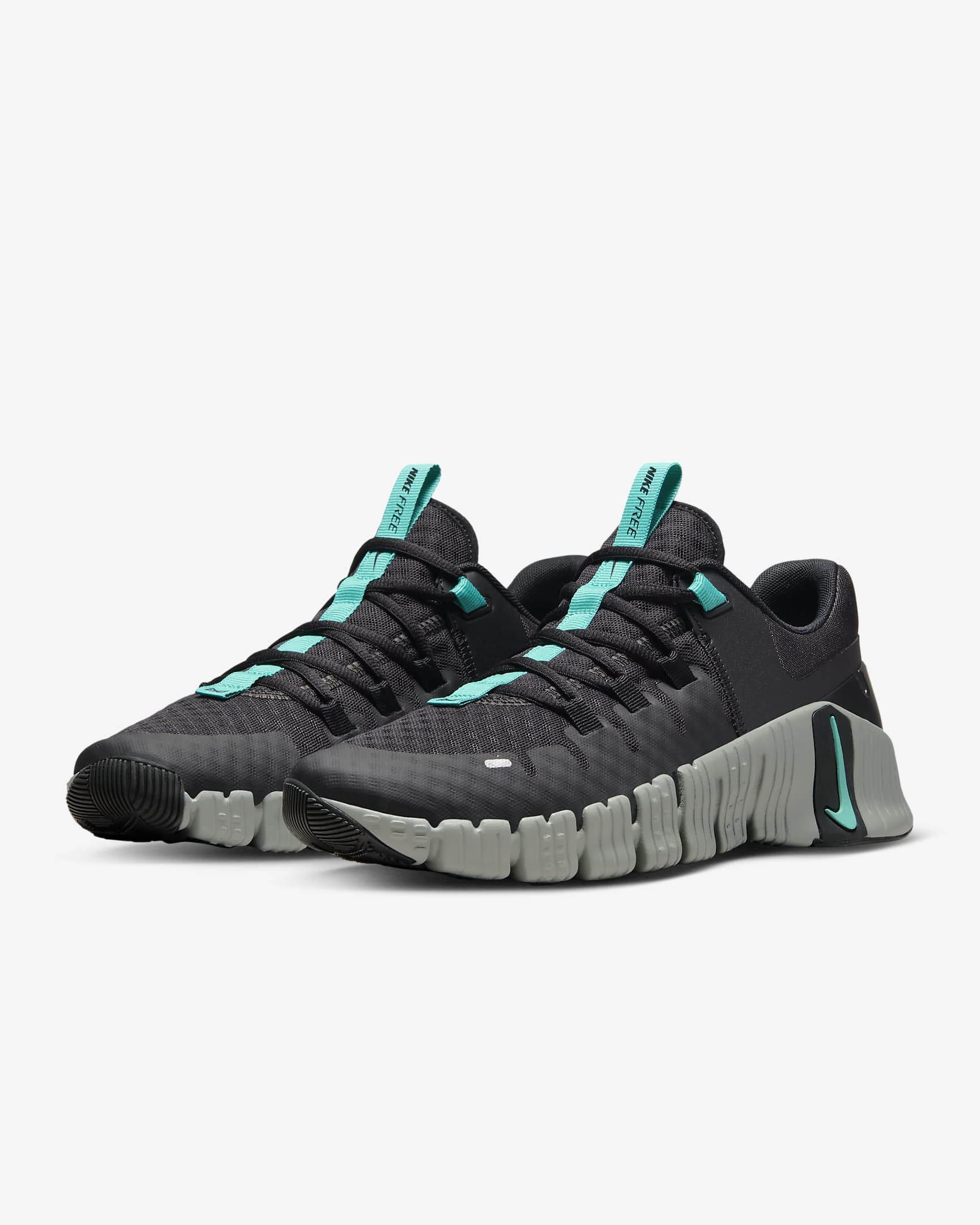 Nike Free Metcon 5 Men's Workout Shoes. Nike CZ