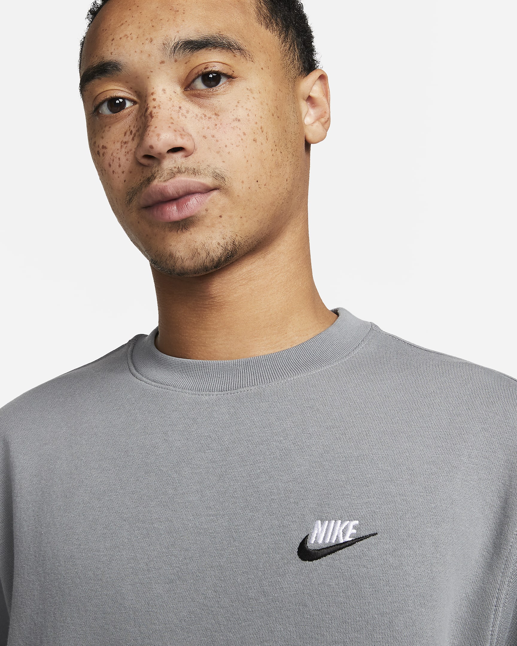 nike sportswear men's club sweatshirt