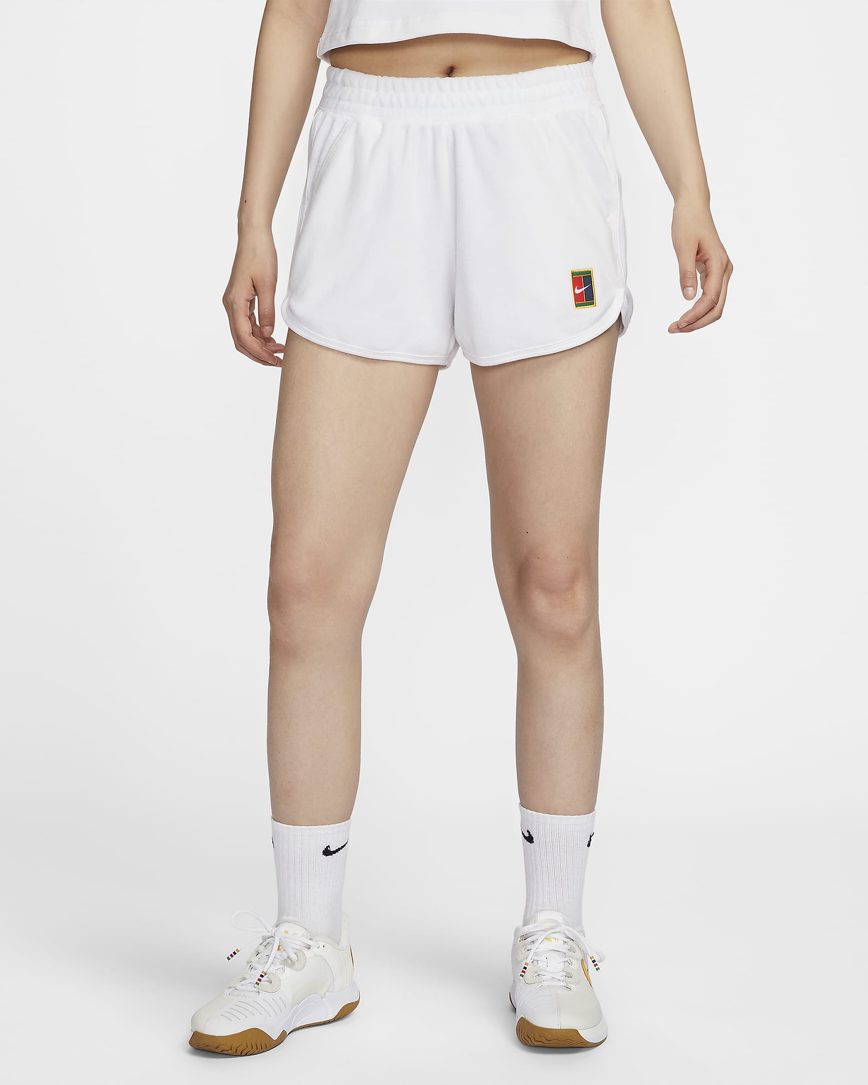 NikeCourt Heritage 女款中腰毛圈布網球短褲 - 白色/白色