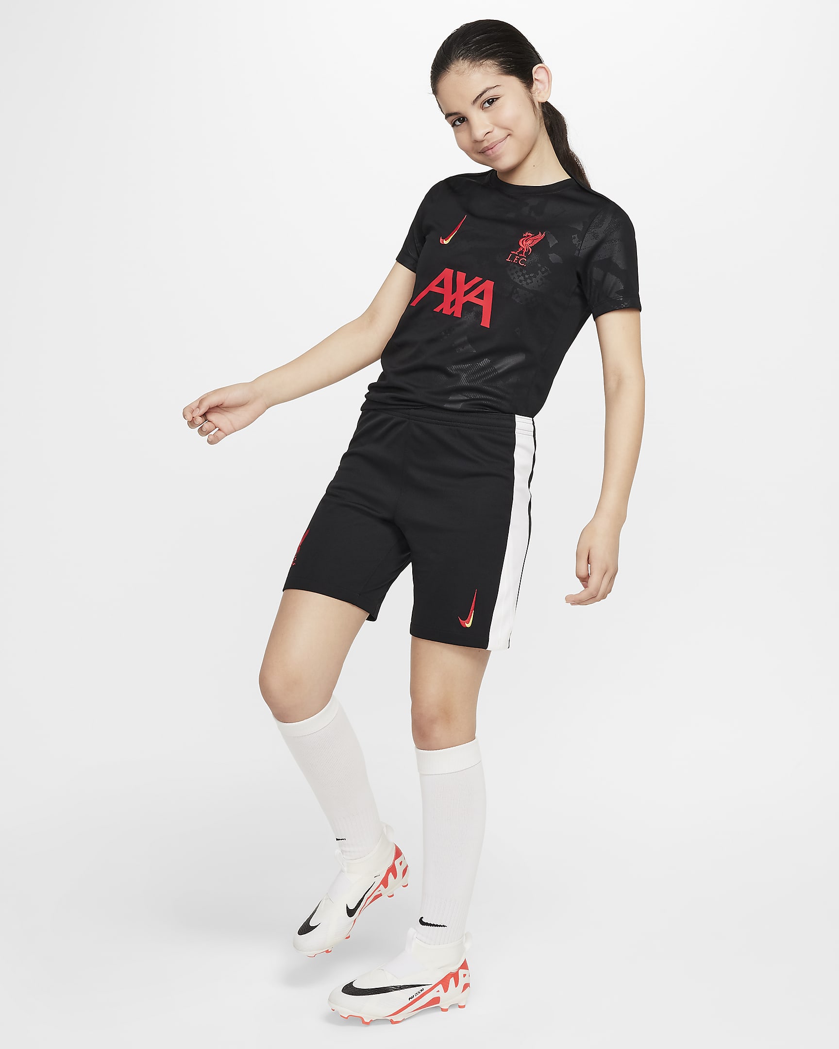 Liverpool FC 2024/25 Stadium harmadik Nike Dri-FIT replika futballrövidnadrág nagyobb gyerekeknek - Fekete/Fehér/Global Red