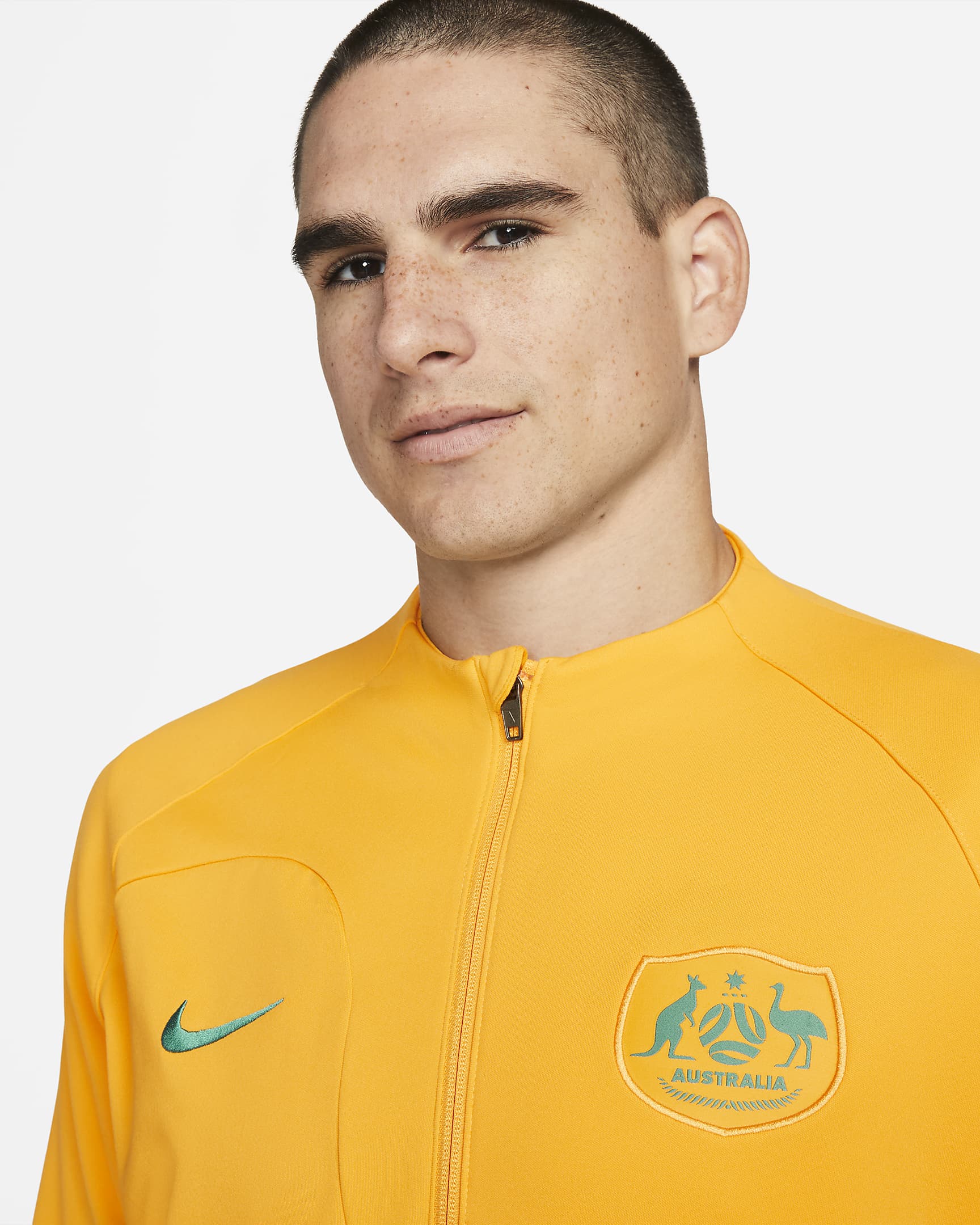 Australia Academy Pro Men's Knit Football Jacket. Nike BG