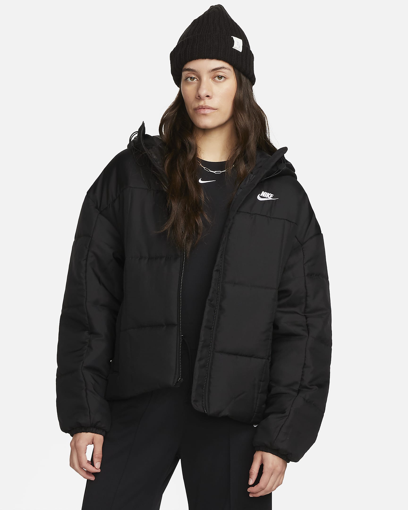 Veste à capuche ample Therma-FIT Nike Sportswear Classic Puffer pour femme - Noir/Blanc