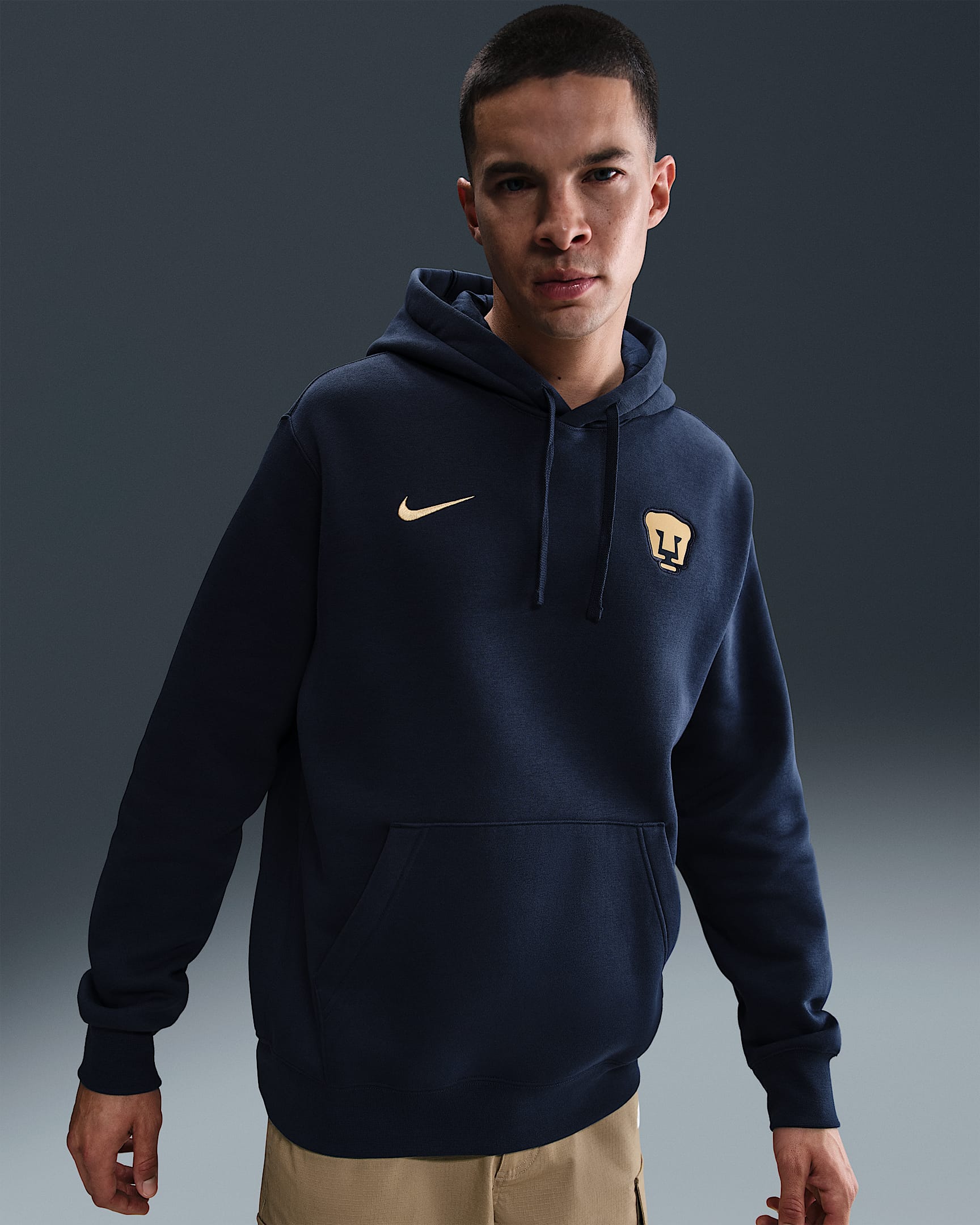 Sudadera con gorro sin cierre de fútbol Nike para hombre Pumas UNAM Club - Obsidiana/Oro club
