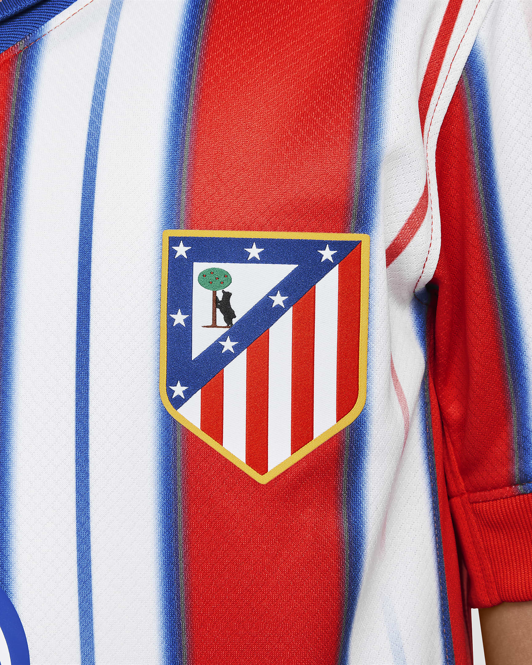 Camisola de futebol de réplica Nike Dri-FIT do equipamento principal Stadium Club Atlético de Madrid 2024/25 Júnior - Hyper Royal/Carmesim claro/Branco