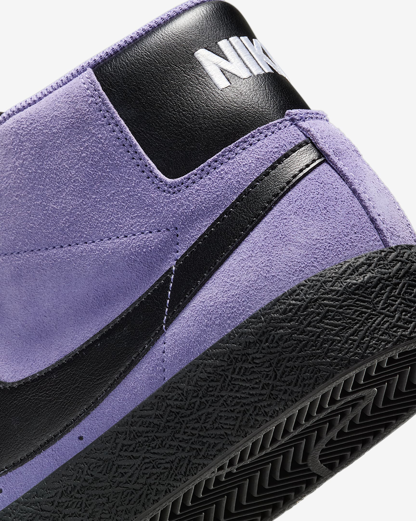 nike skateboarding blazer