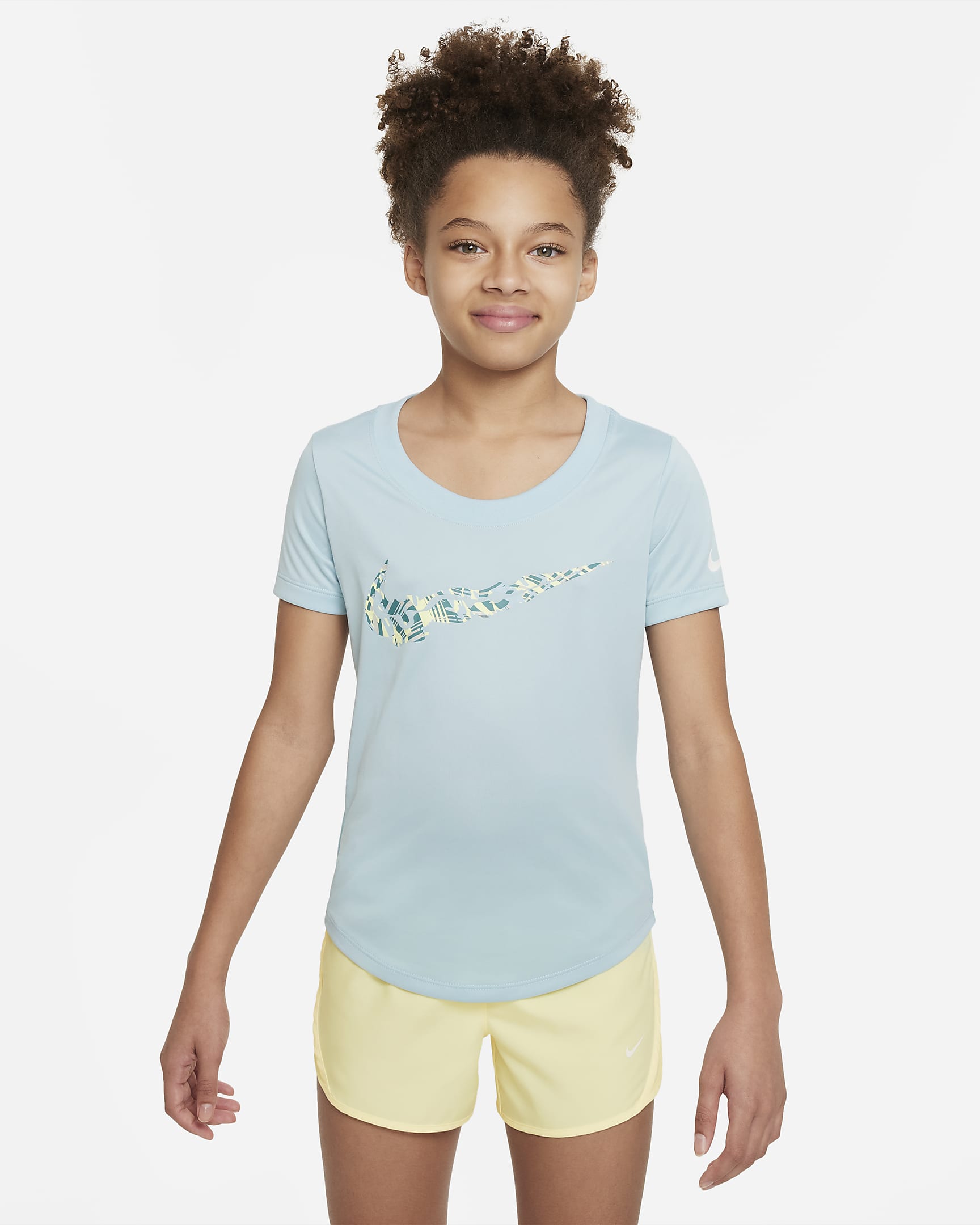 เสื้อยืดเทรนนิ่งเด็กโต Nike Dri-FIT (หญิง) - Ocean Bliss