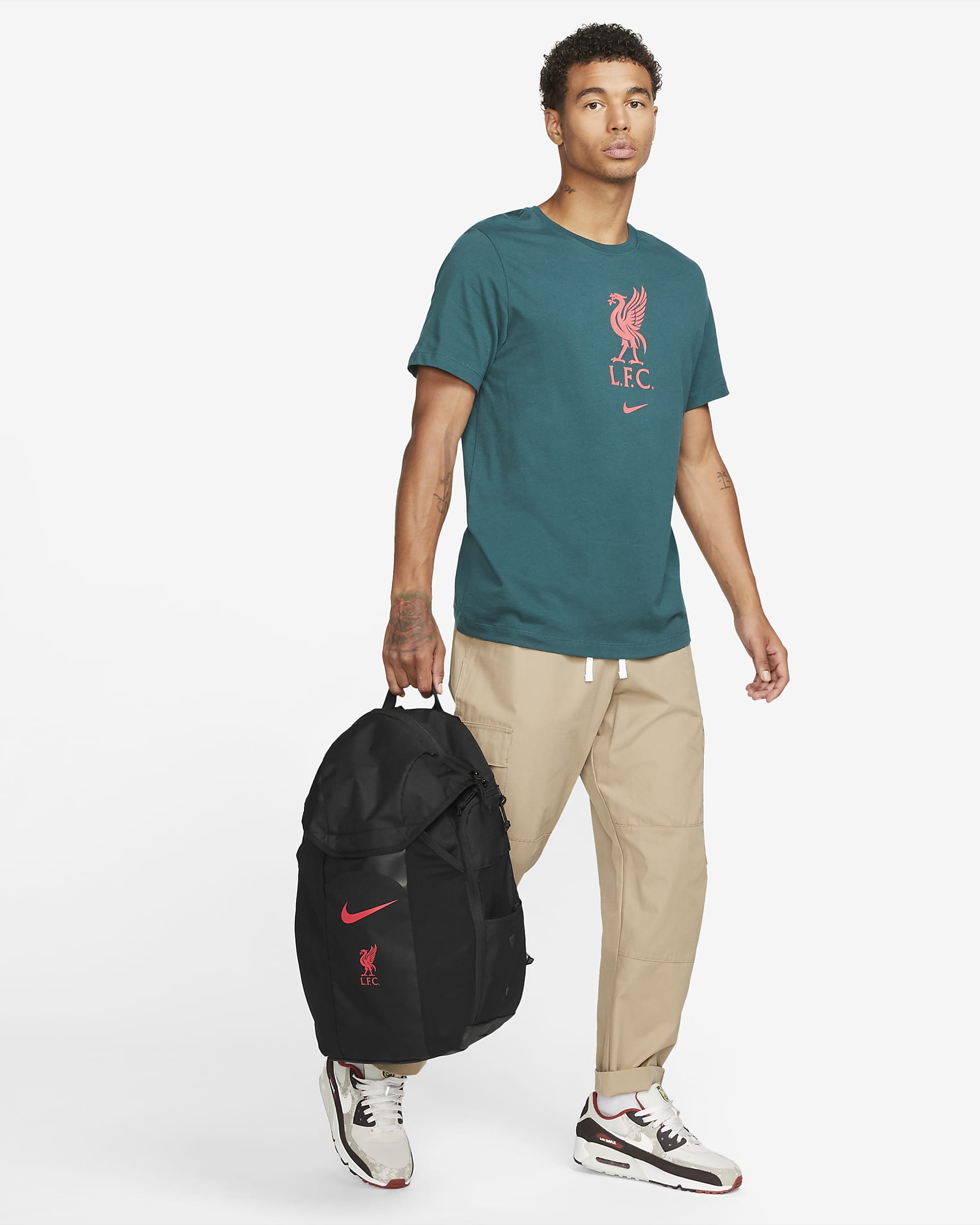 Liverpool FC Academy futballhátizsák (30 l) - Fekete/Fekete/University Red