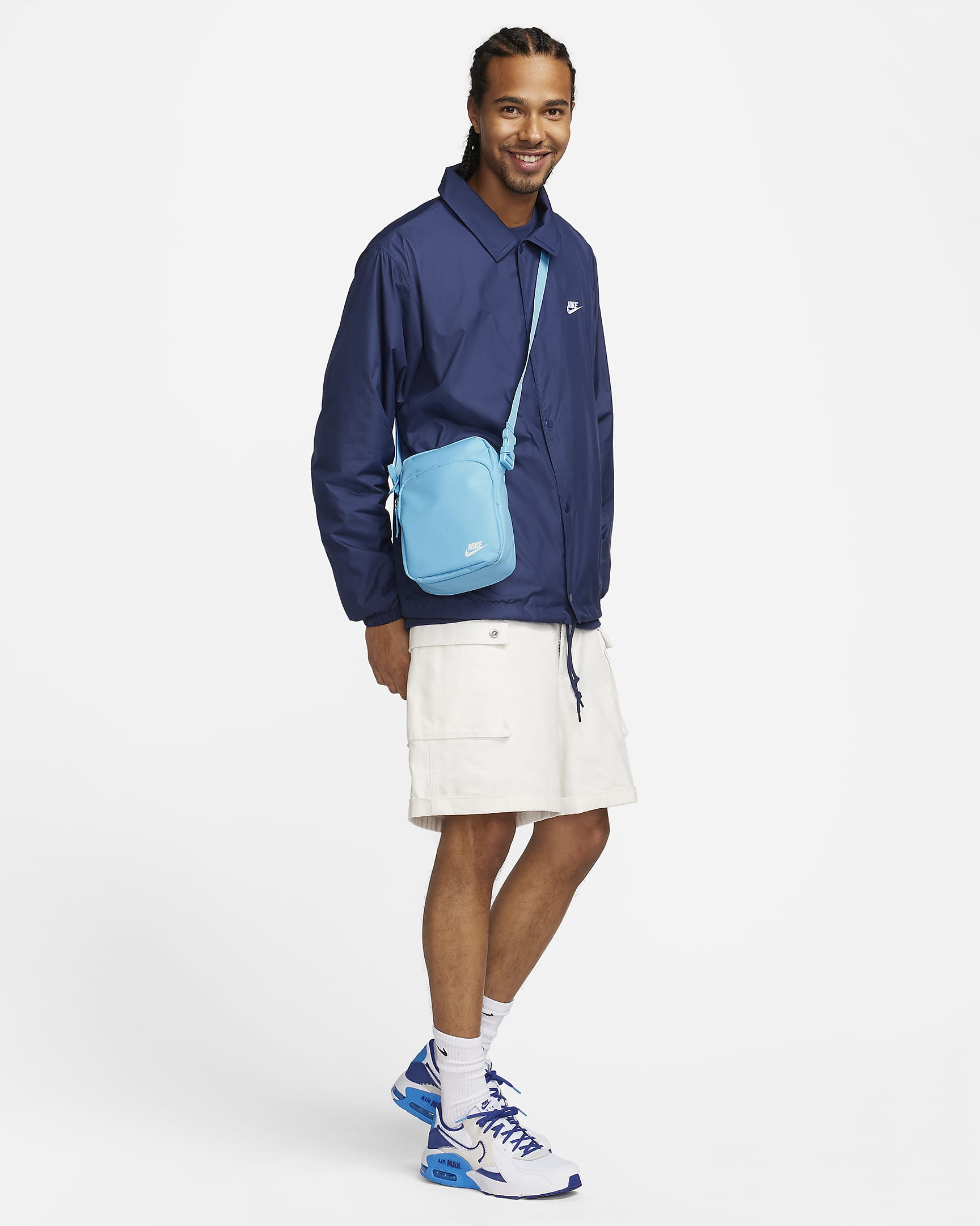 Nike Heritage Cross-Body Bag (4L). Nike BG
