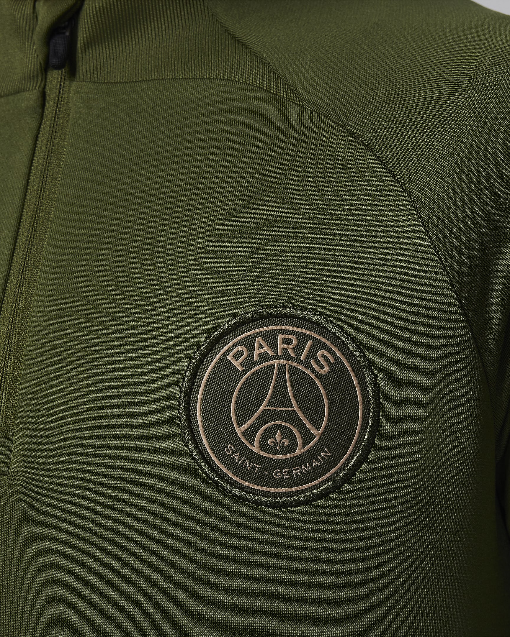 Paris Saint-Germain Strike Fourth Jordan Dri-FIT-Fußball-Drill-Oberteil für ältere Kinder - Rough Green/Rough Green/Dark Obsidian/Hemp