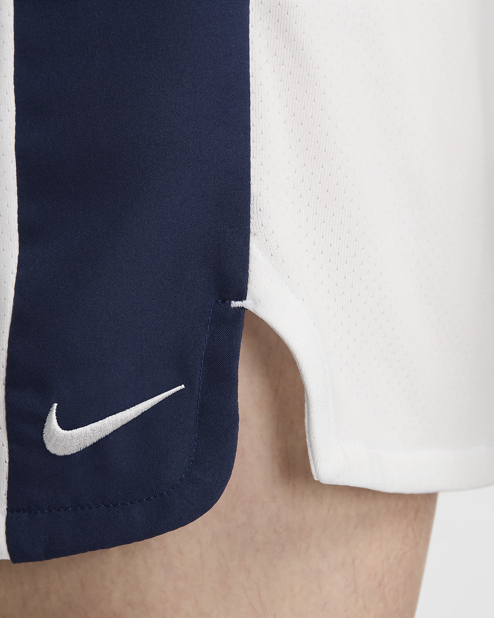 Nike Track Club Men's Dri-FIT 13cm (approx.) Brief-Lined Running Shorts - Summit White/Midnight Navy/Summit White