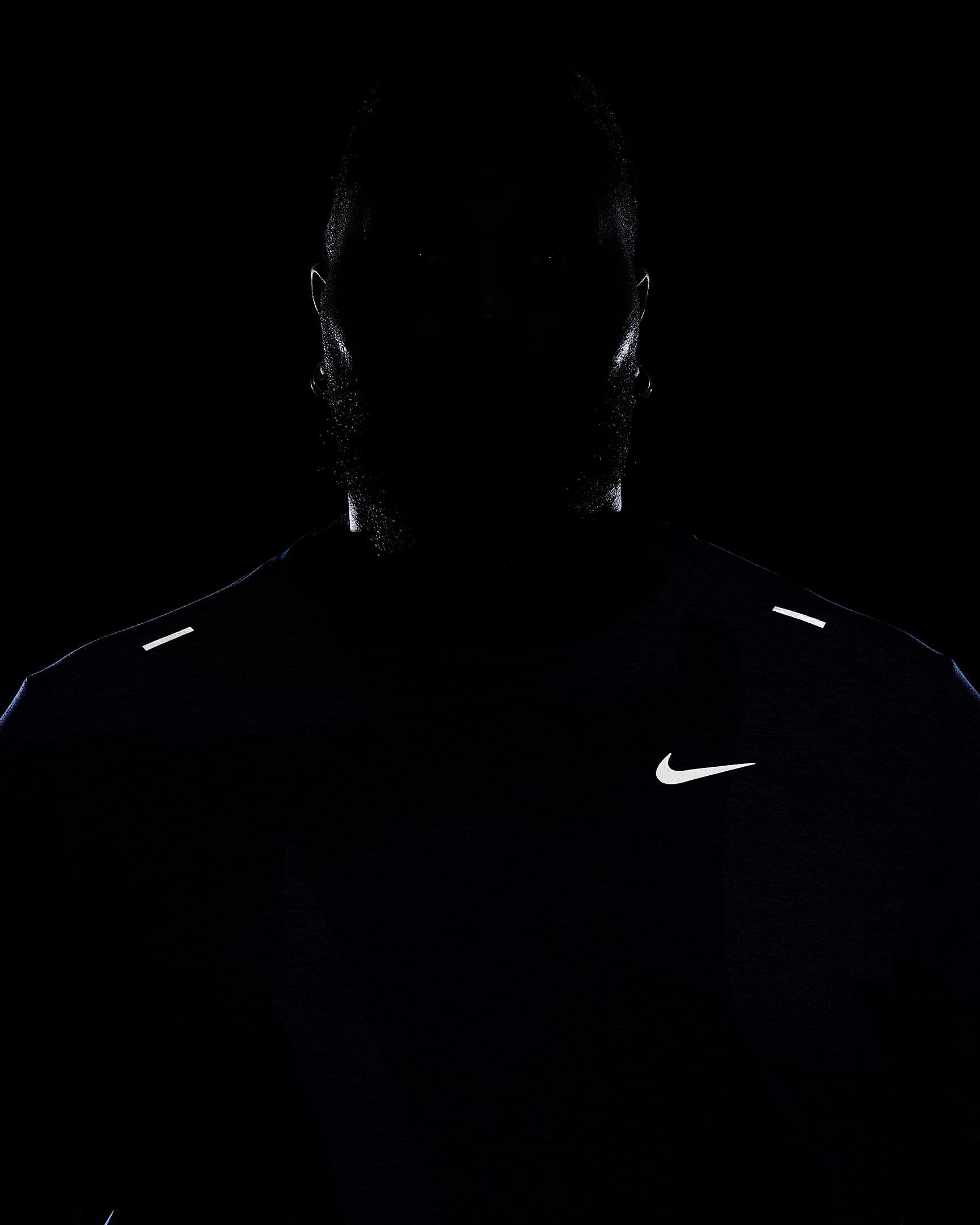 nike rise 365 running top