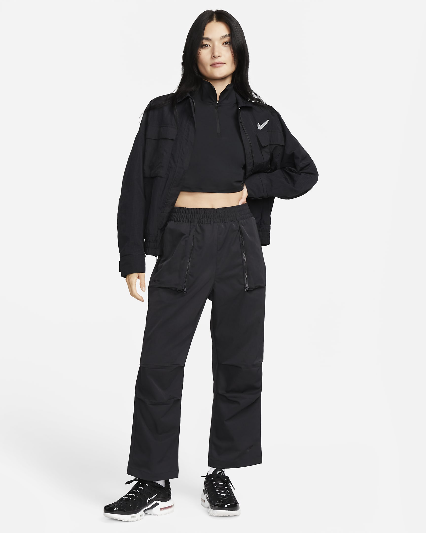 Nike Sportswear Dri-FIT Tech Pack Women's Mid-Rise Woven Pants. Nike JP