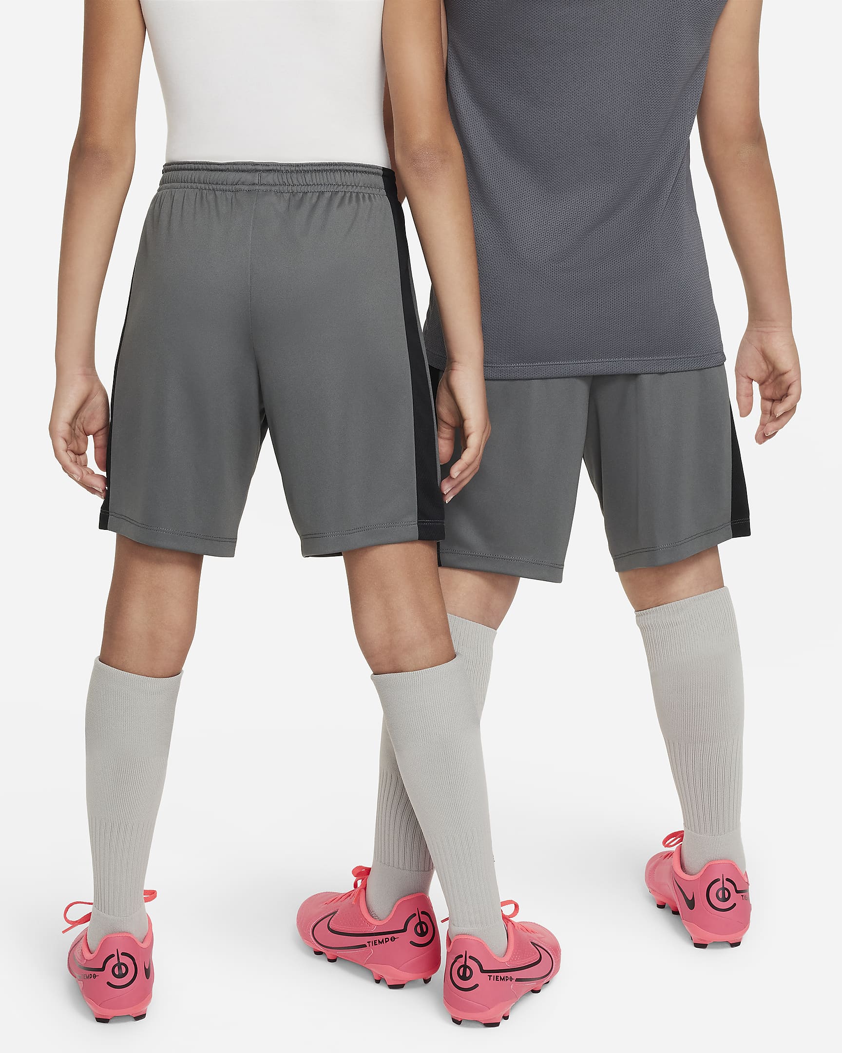 Shorts de fútbol para niños Nike Dri-FIT Academy23 - Gris hierro/Negro/Puesta de sol pulso