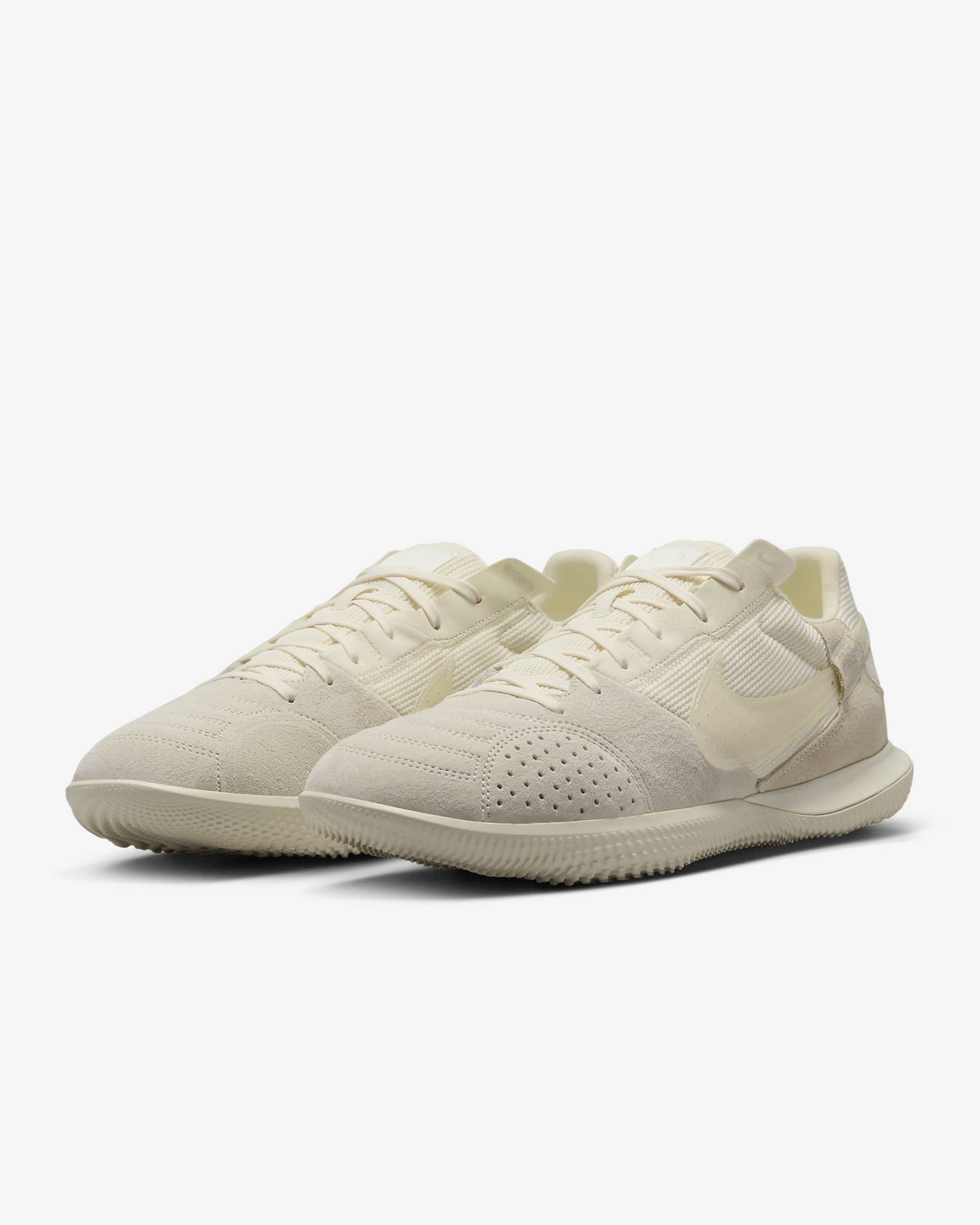 Nike Streetgato Low-Top Soccer Shoes - Coconut Milk/Coconut Milk