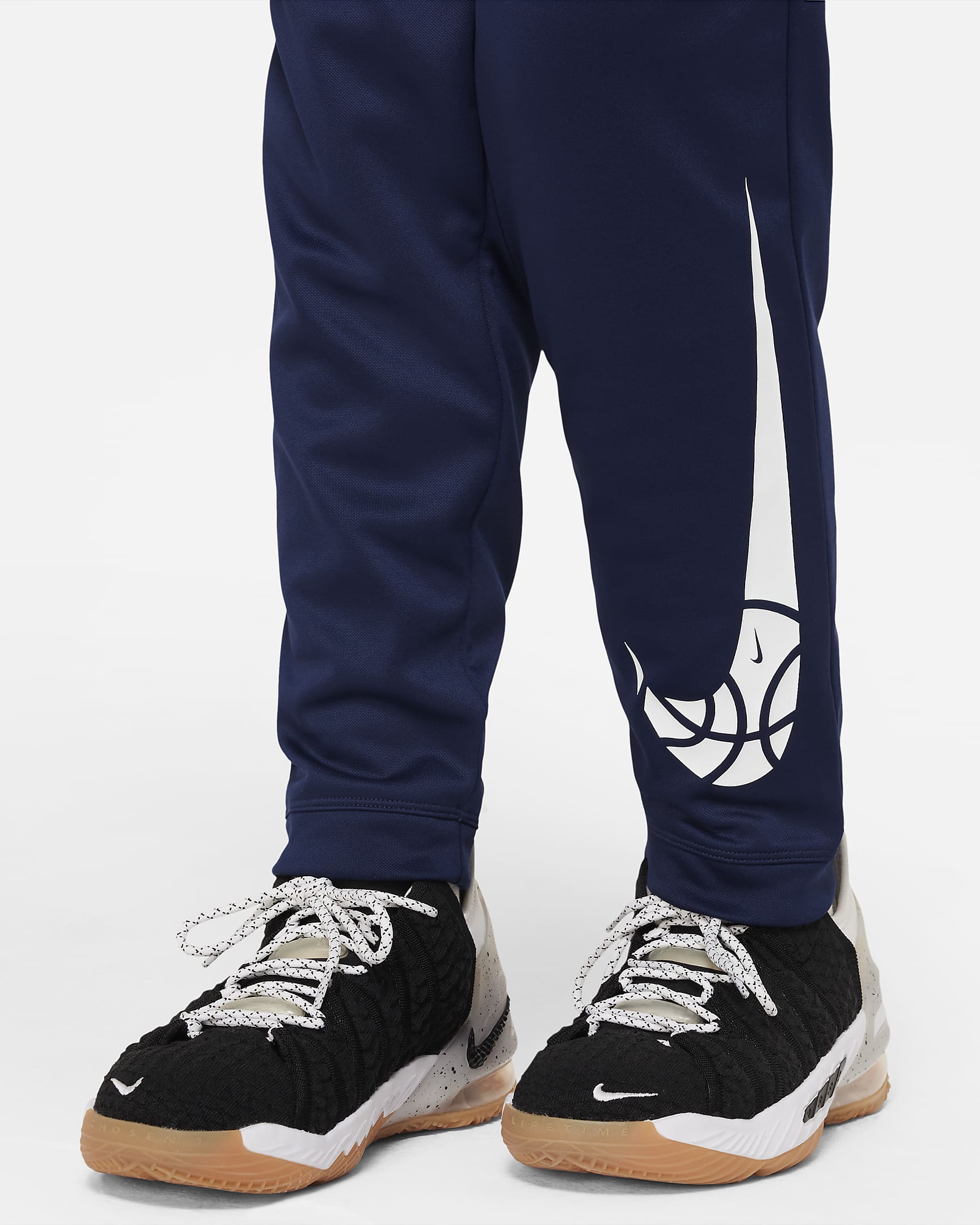 Nike Therma-FIT Big Kids' (Boys') Basketball Pants (Extended Size ...