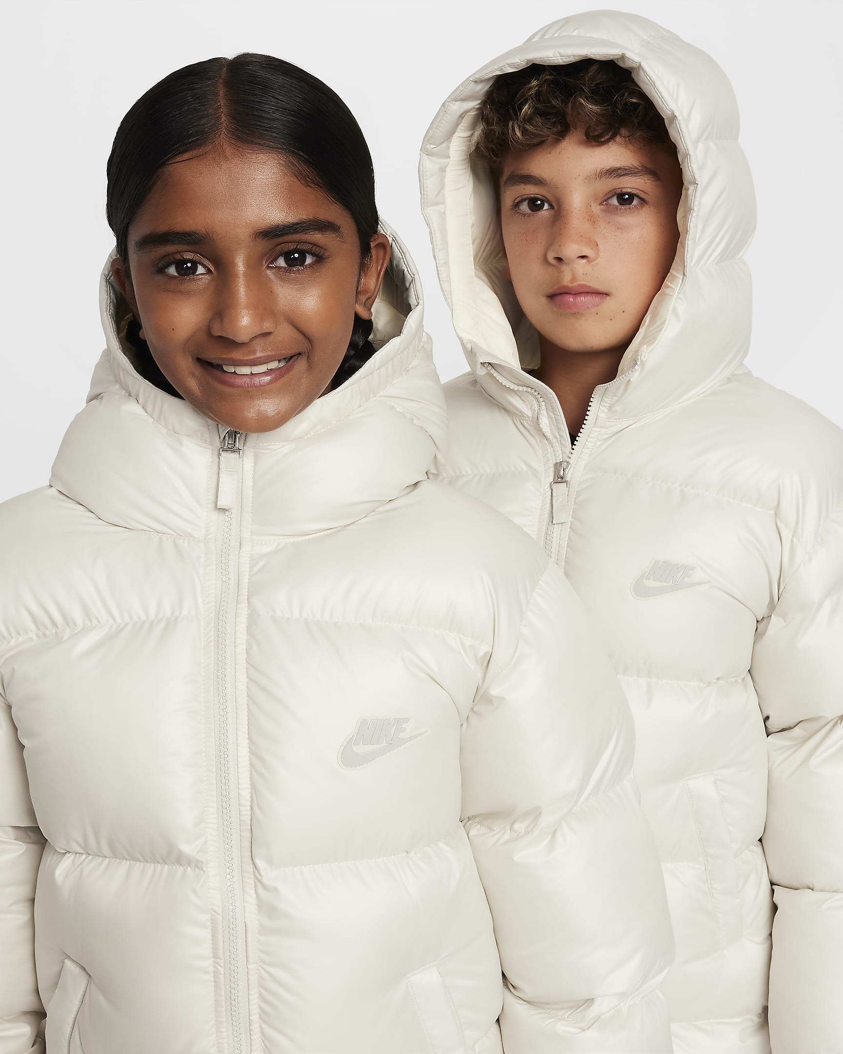 Nike Sportswear Heavyweight Synthetic Fill EasyOn Big Kids' Therma-FIT Repel Loose Hooded Parka - Light Bone/Coconut Milk/Light Bone/Light Iron Ore