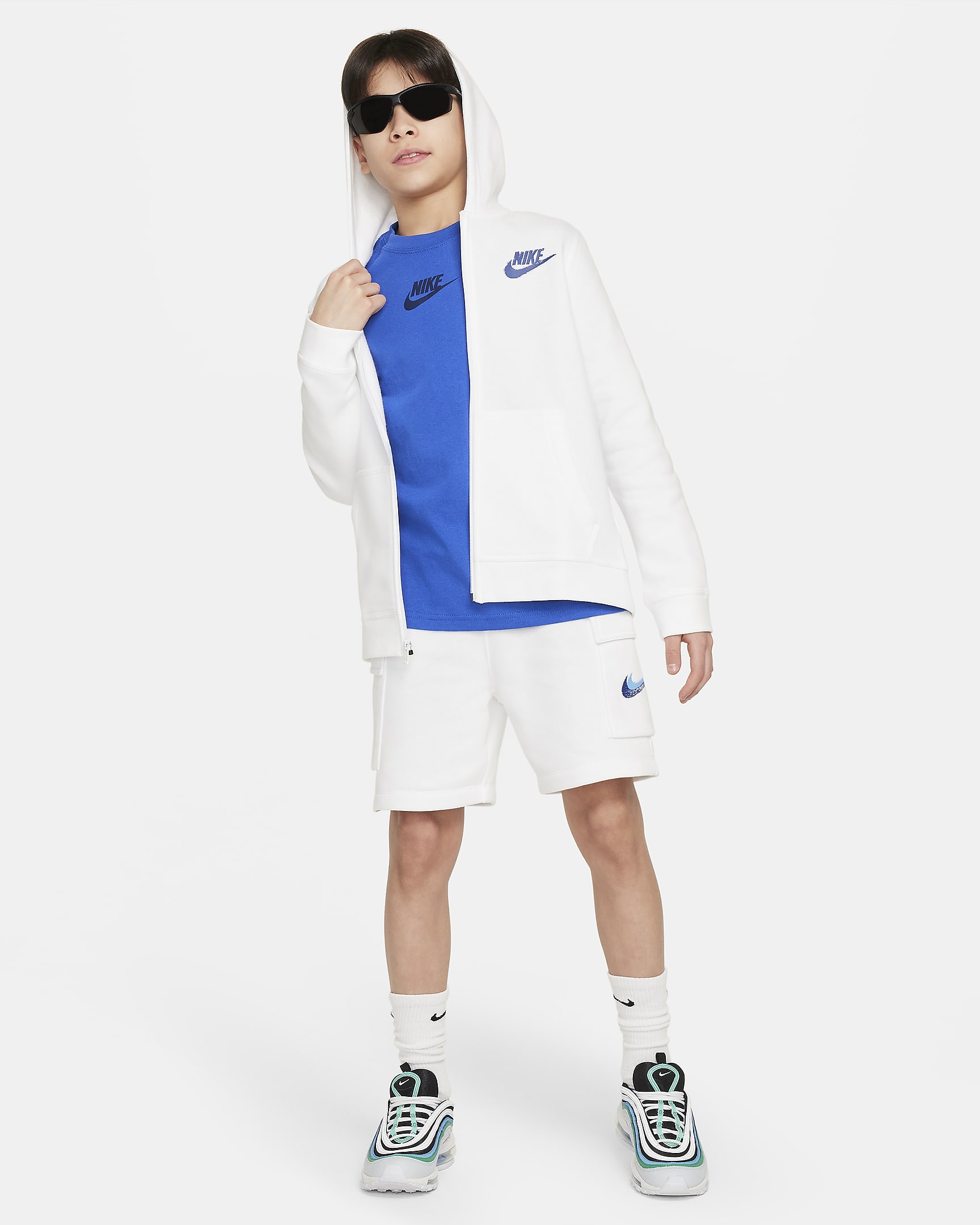 Nike Sportswear Older Kids' (Boys') Fleece Full-Zip Graphic Hoodie - White