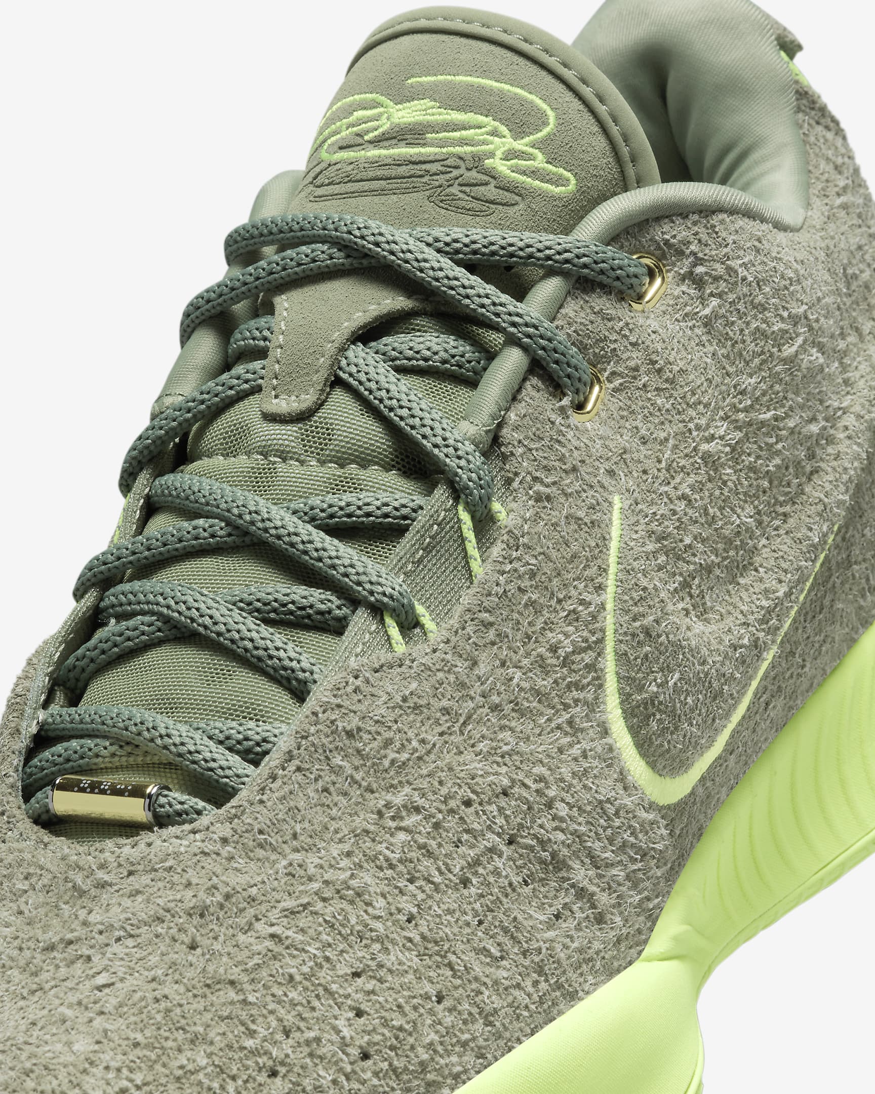 LeBron XXI EP Basketball Shoes - Oil Green/Volt/Volt