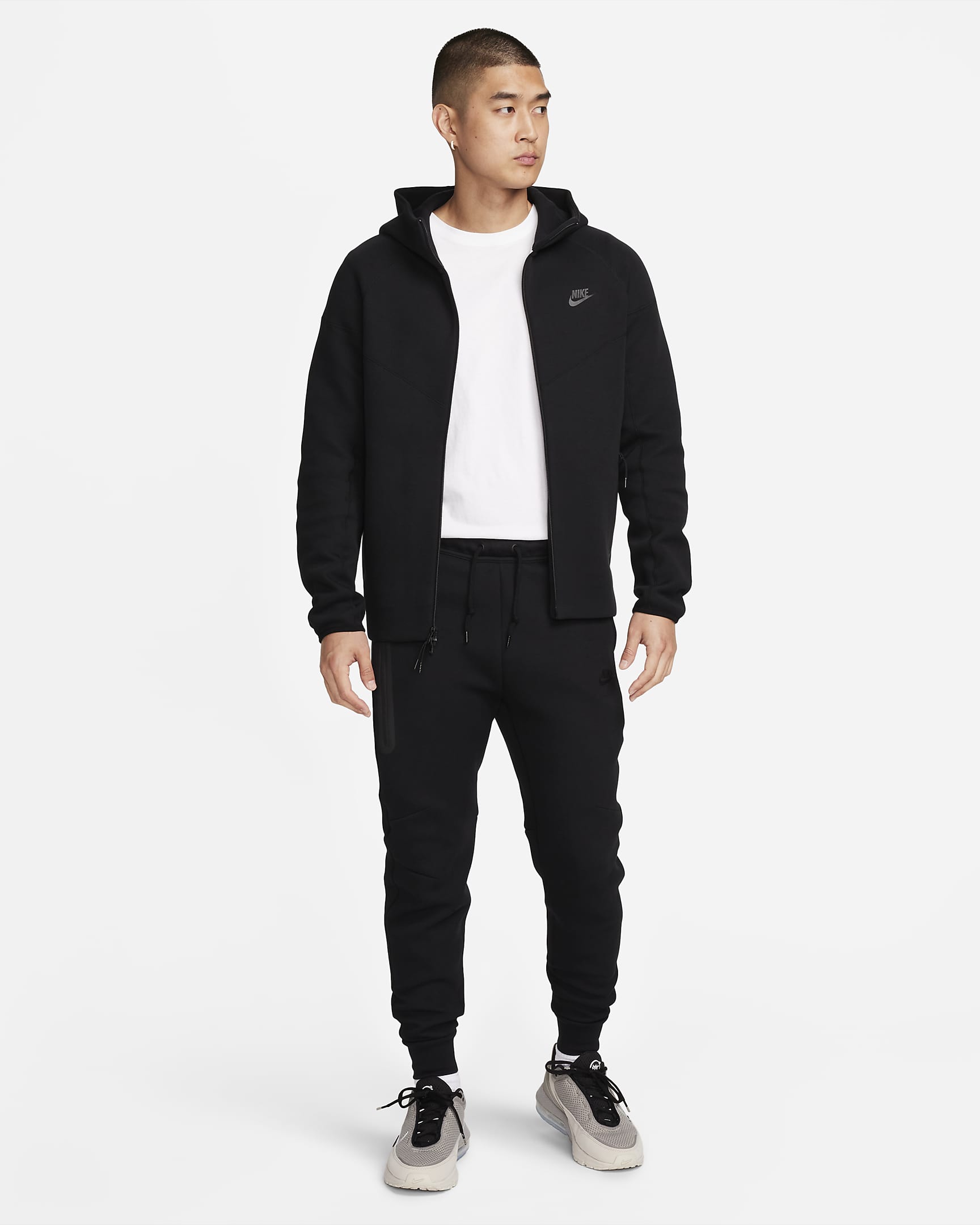 Nike Sportswear Tech Fleece Windrunner Men's Full-Zip Hoodie - Black/Black