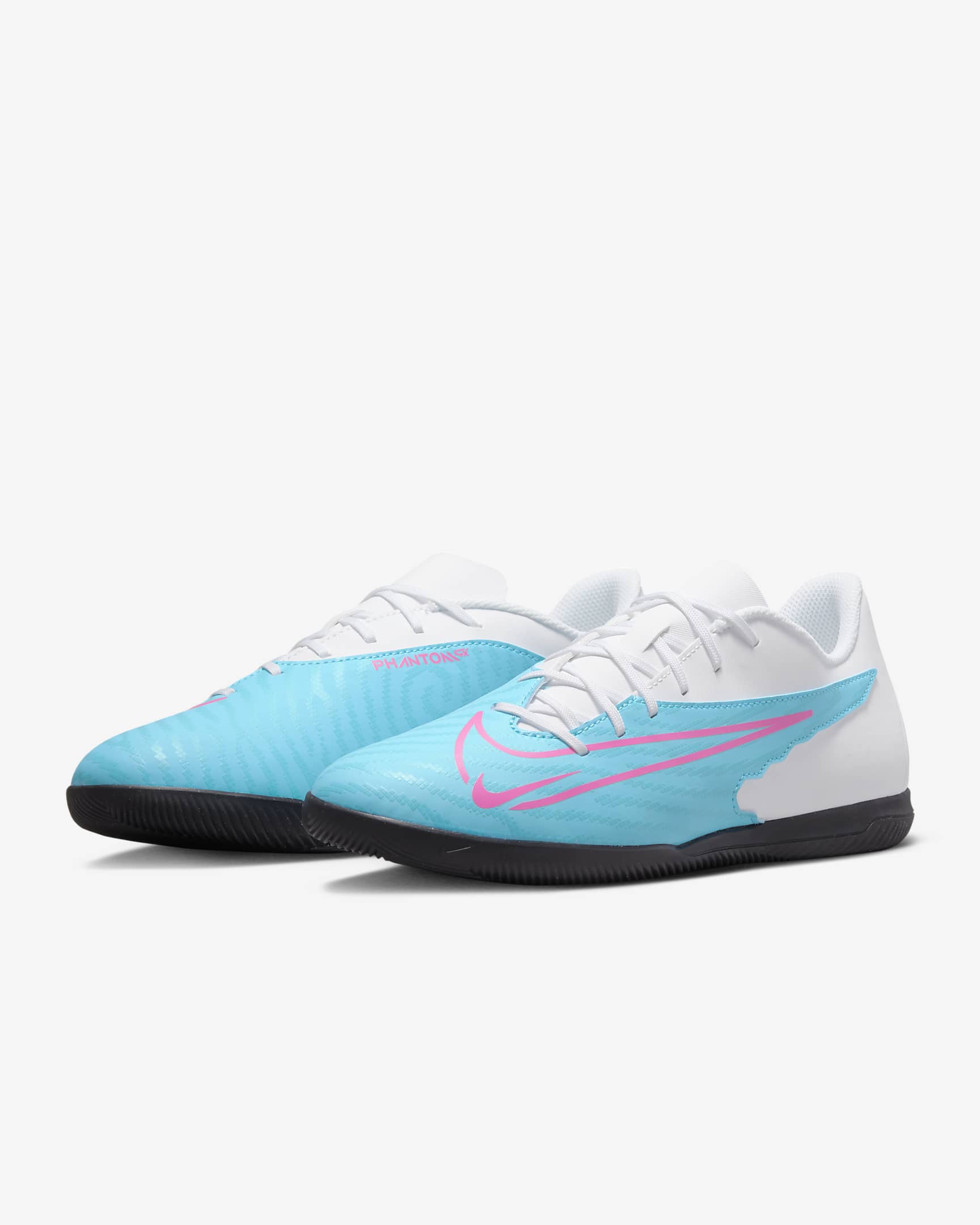 nike phantom indoor
