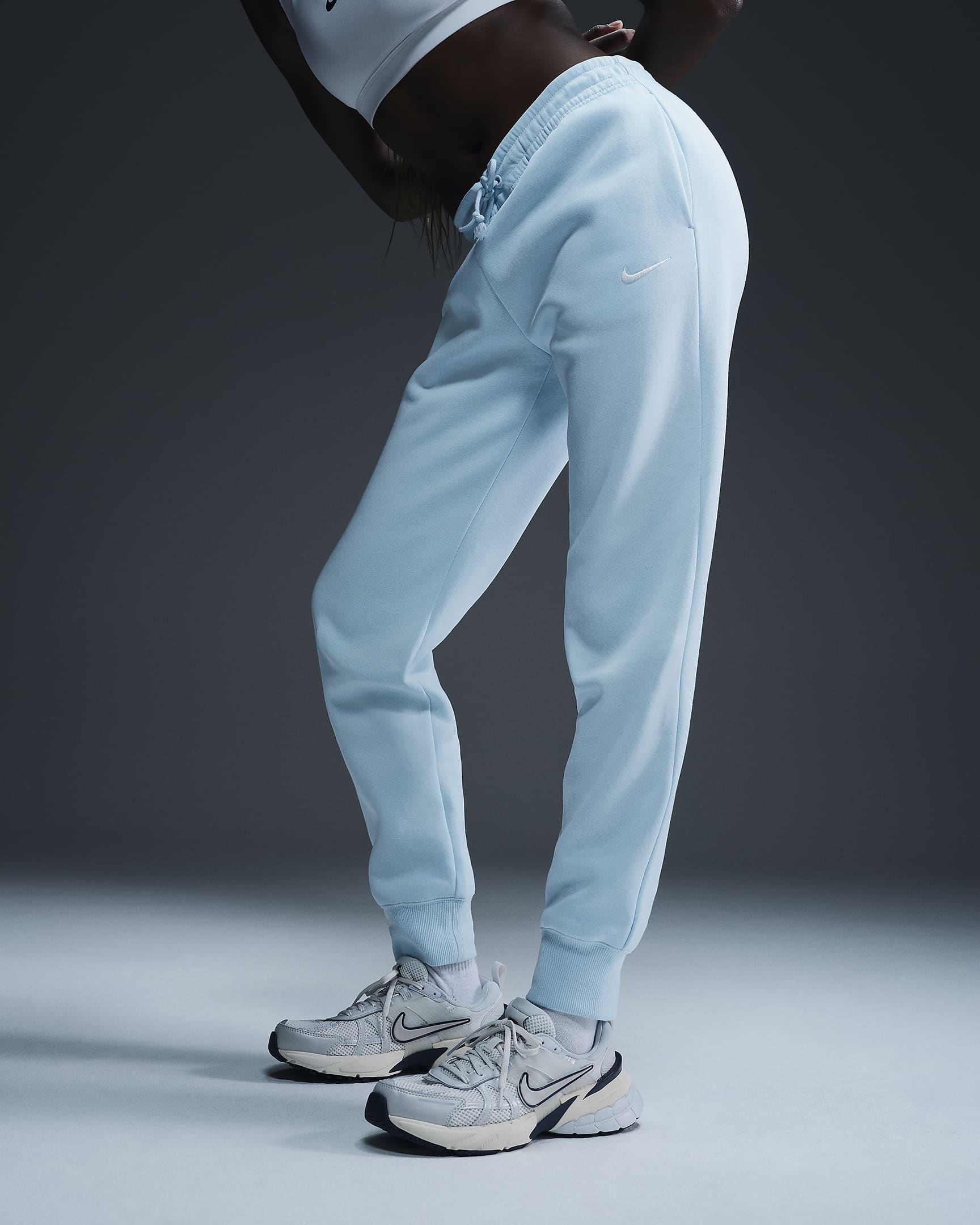 Pantaloni tuta a vita media Nike Sportswear Phoenix Fleece – Donna - Glacier Blue/Sail