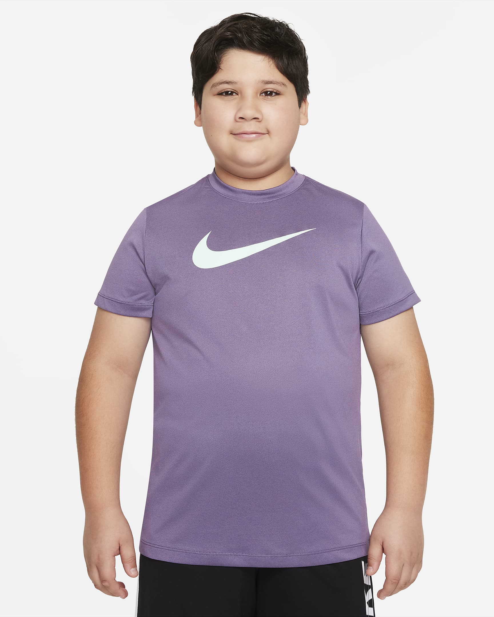 Playera de entrenamiento para niño talla grande Nike Dri-FIT (talla extendida) - Morado cañón