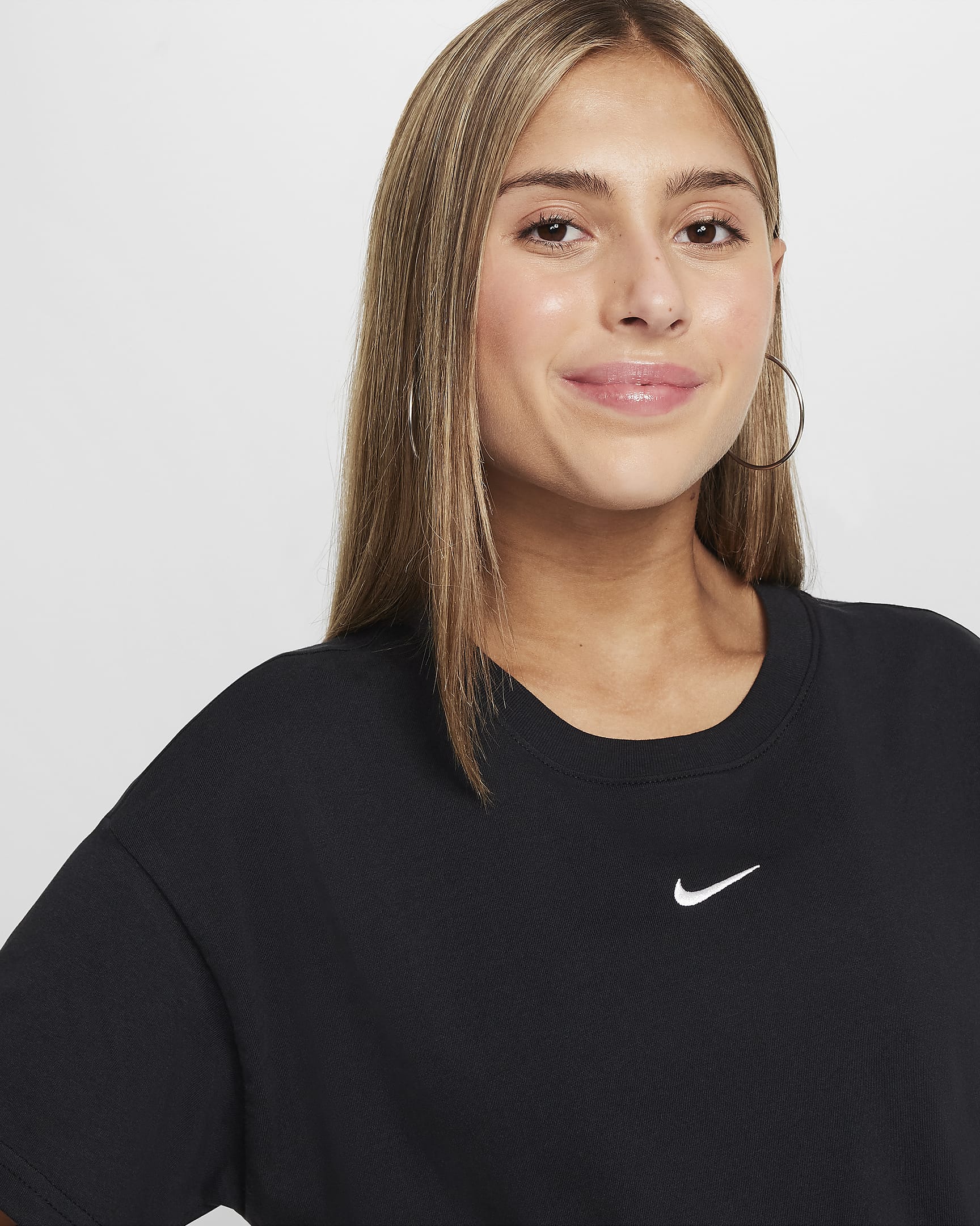 T-shirt Nike Sportswear Essential pour ado (fille) - Noir