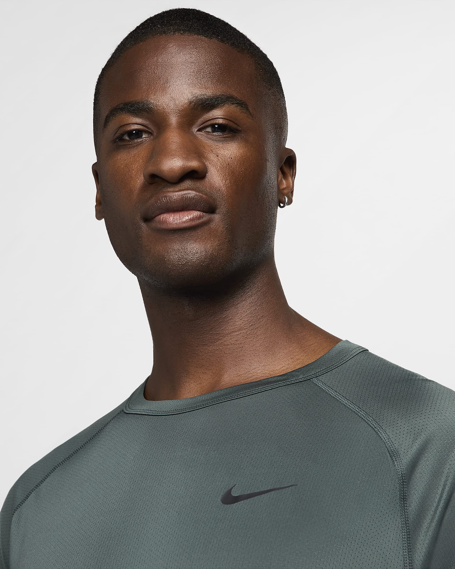 Haut de fitness à manches courtes Dri-FIT Nike Ready pour homme - Vintage Green/Noir