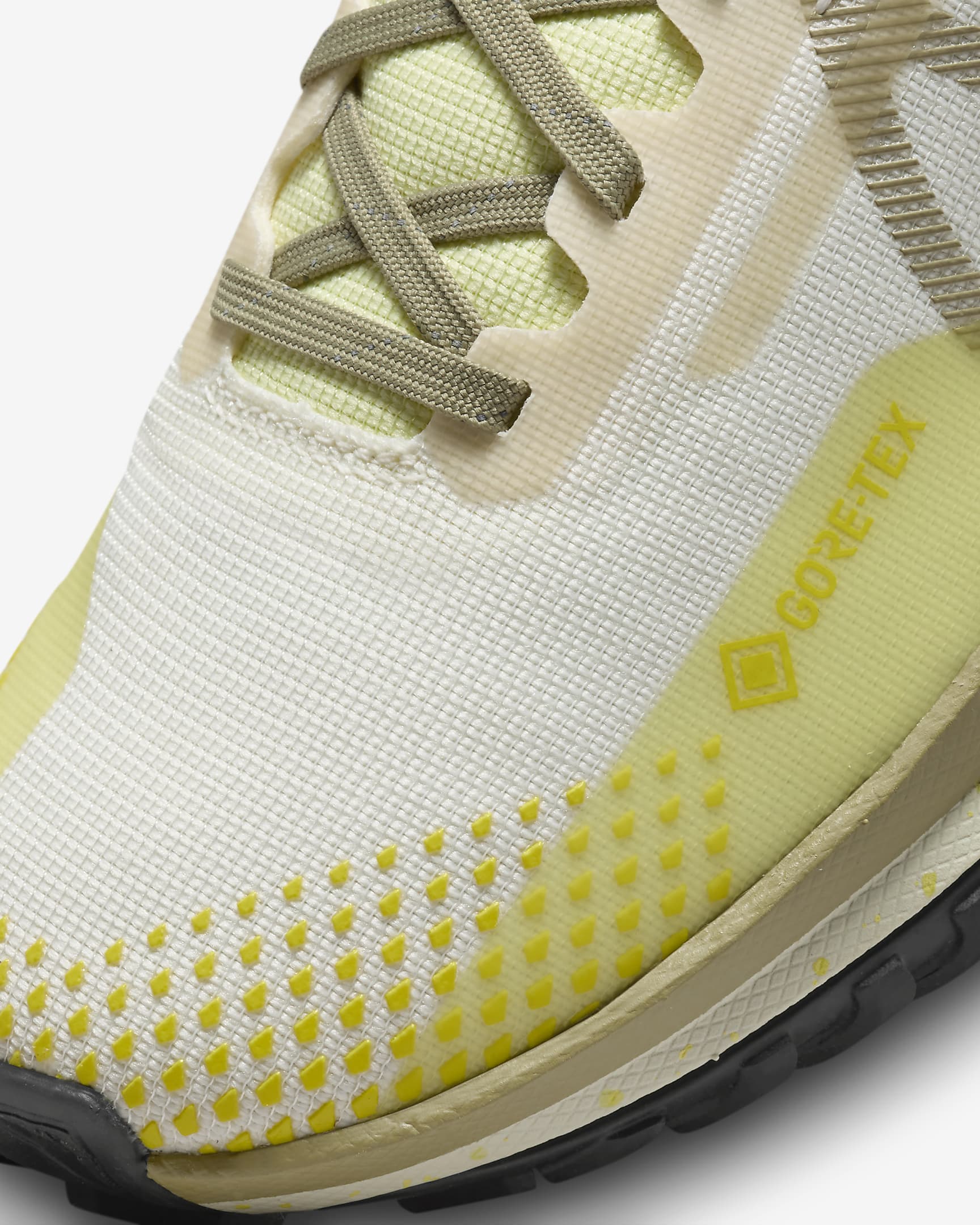 Nike Pegasus Trail 4 GORETEX Women's Waterproof TrailRunning Shoes