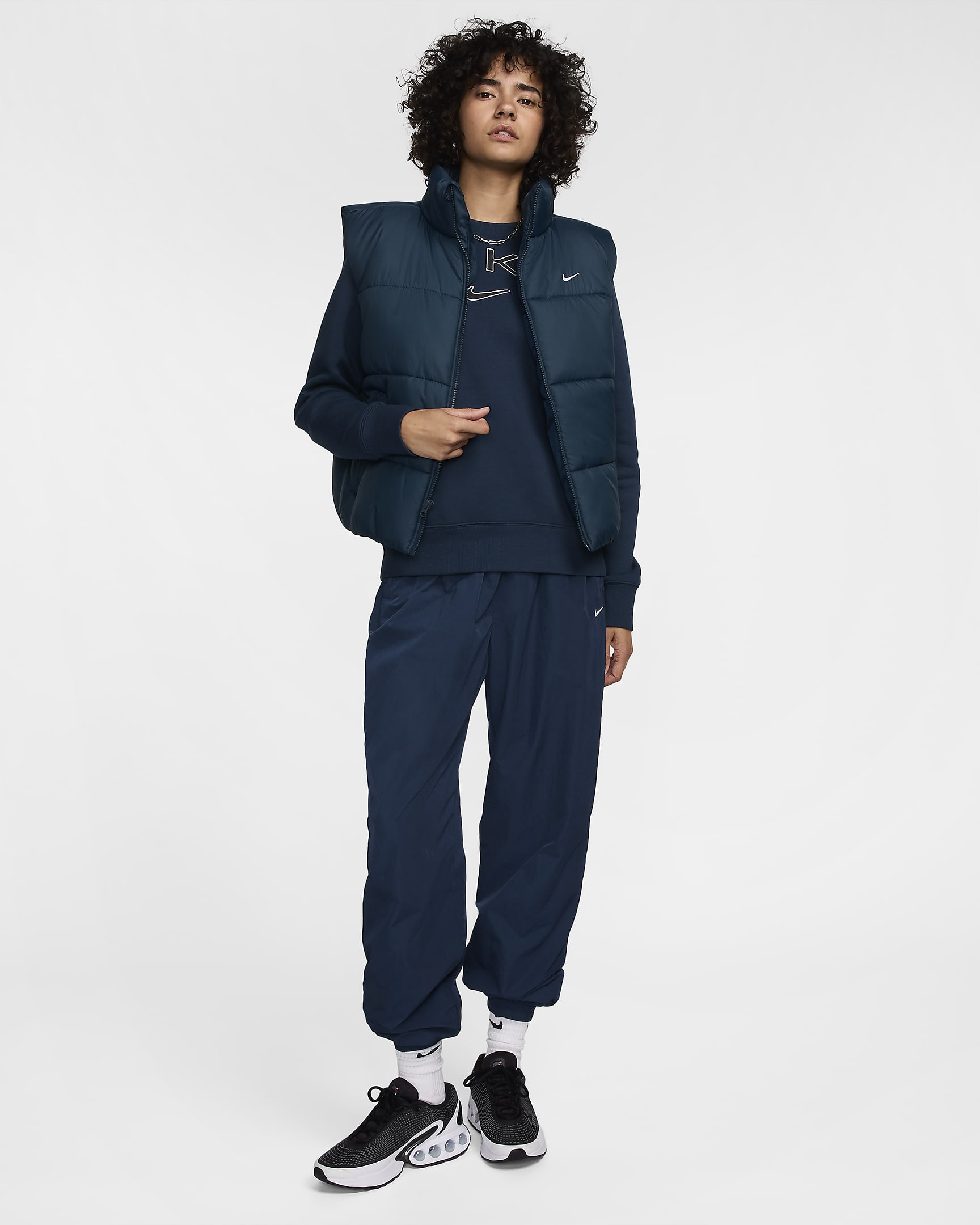 Veste sans manches ample Therma-FIT Nike Sportswear Classic Puffer pour femme - Armory Navy/Blanc