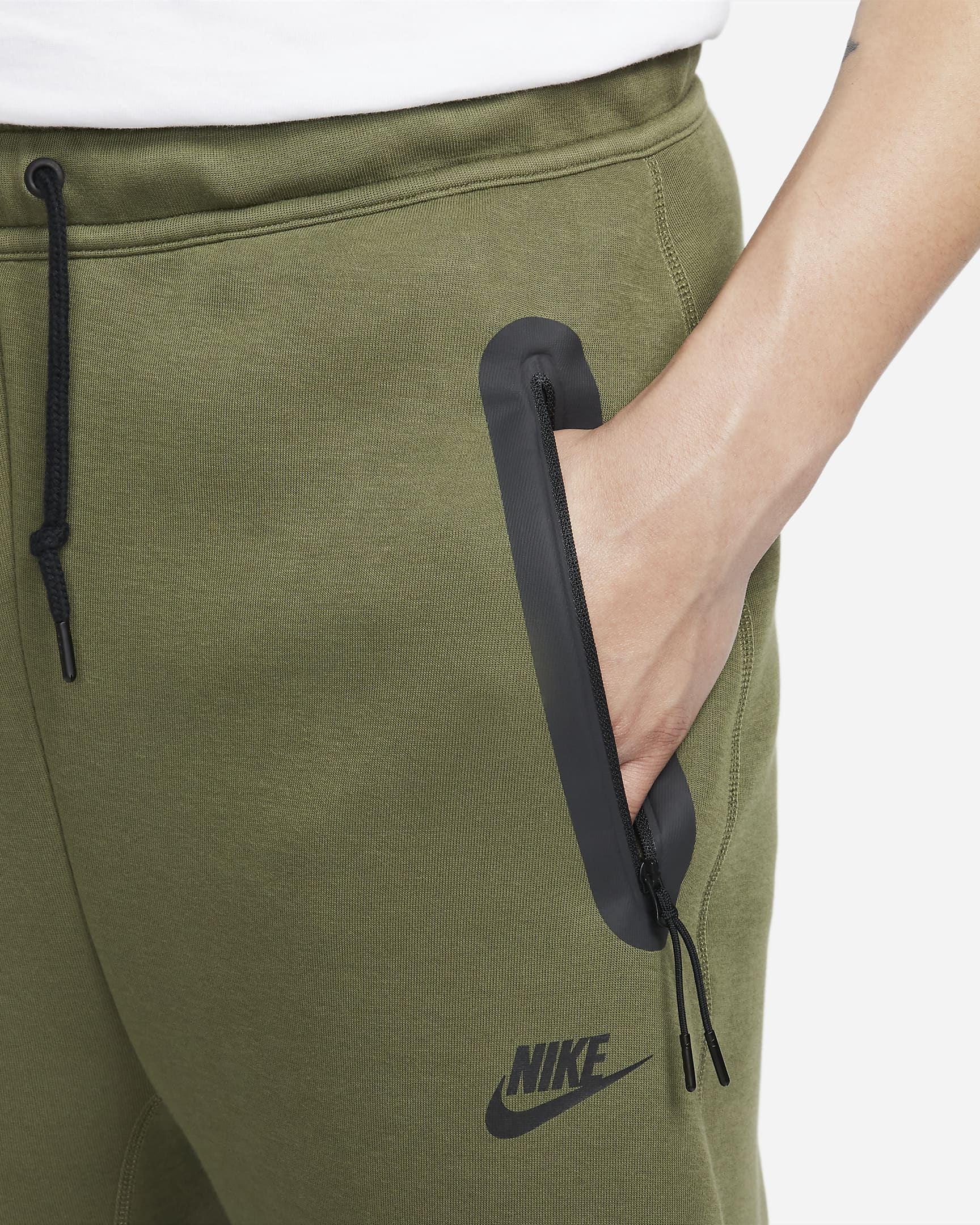 mens nike tech tracksuit bottoms