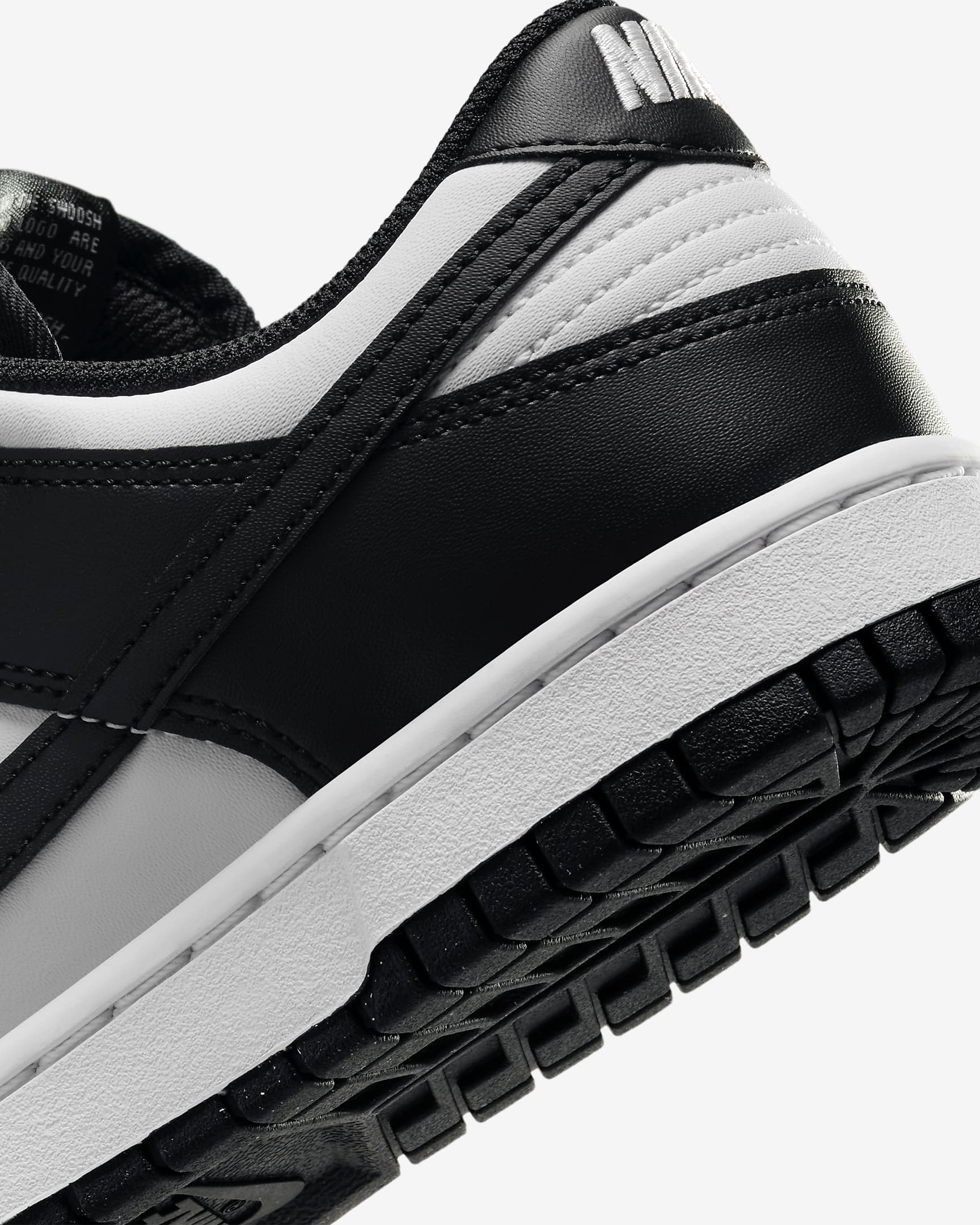 Nike Dunk Low-sko til kvinder - hvid/sort