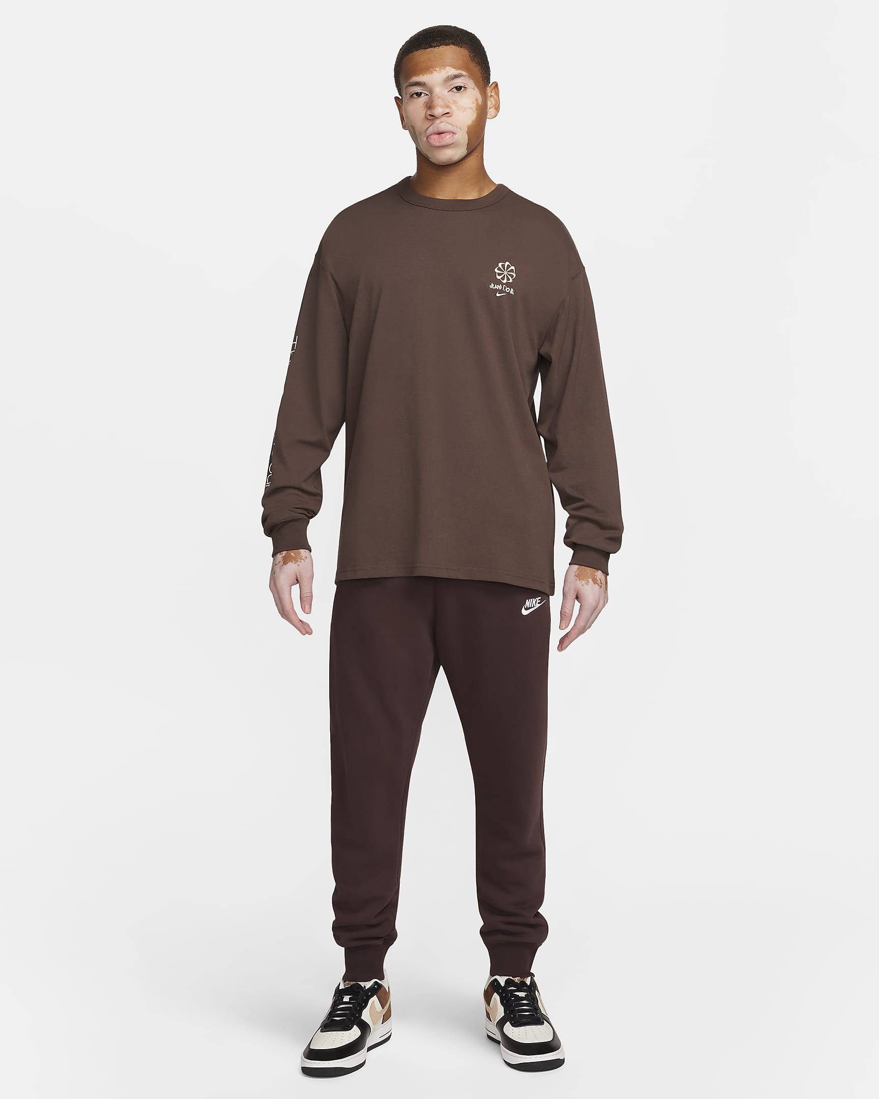 Nike Sportswear Men's Long-Sleeve Max90 T-Shirt. Nike.com