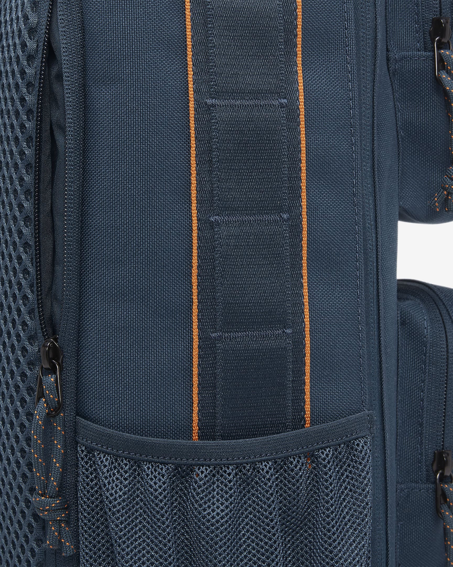 Tréninkový batoh Nike Utility Speed (27 l). Nike CZ