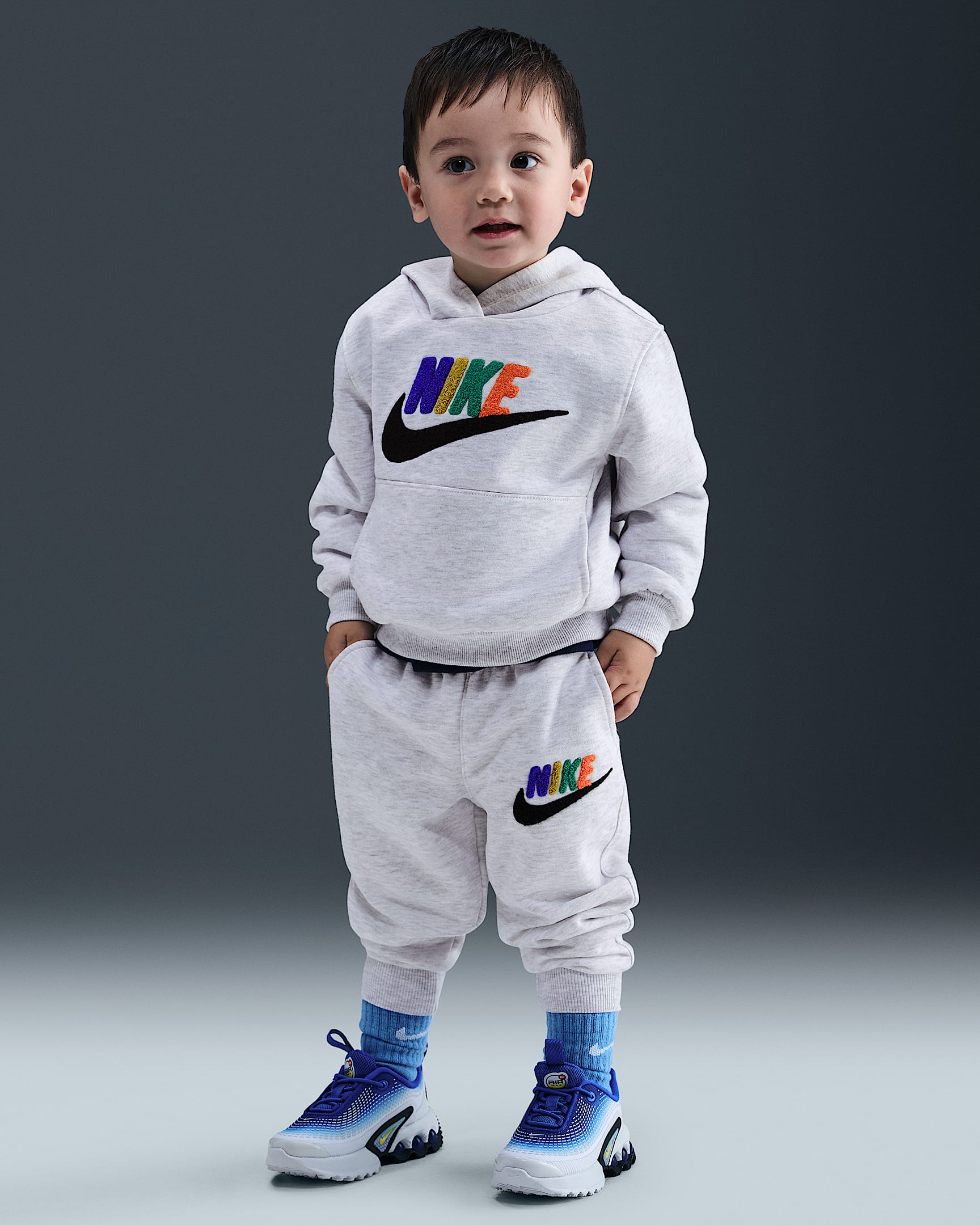 Joggers de chenilla infantil Nike Club - Abedul jaspeado