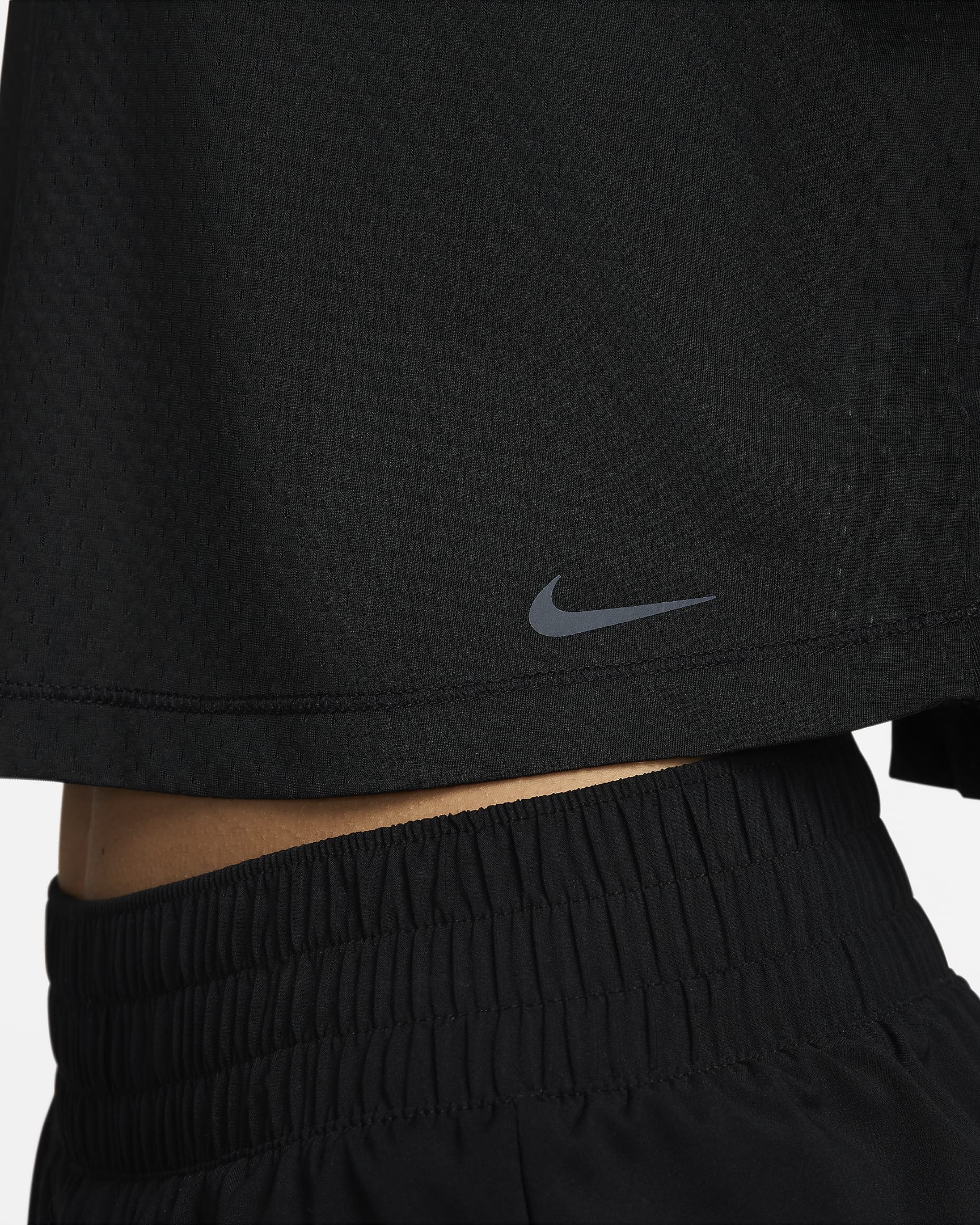 Nike One Classic Breathe Women's Dri-FIT Short-Sleeve Top - Black/Black