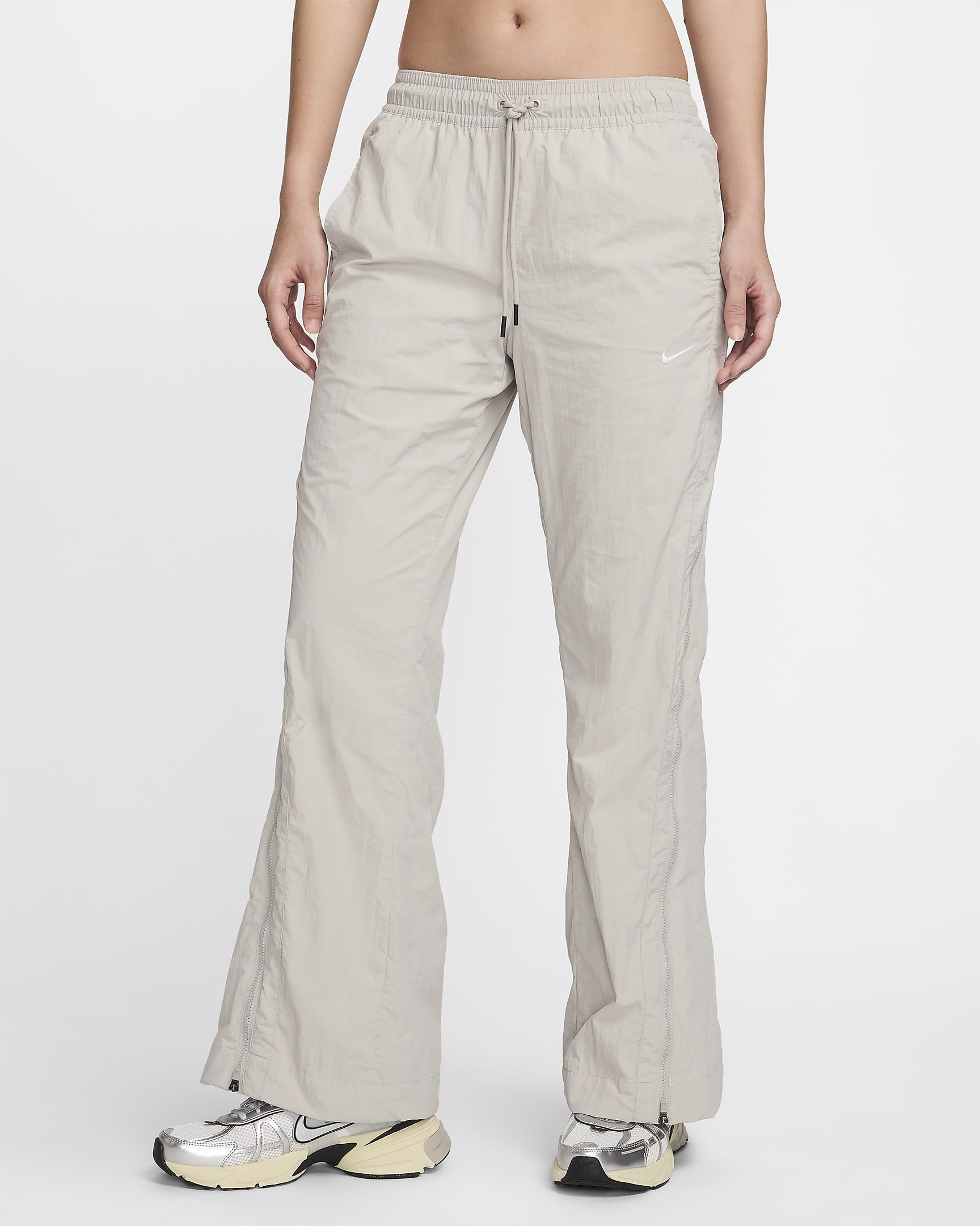 Nike Sportswear Collection Women's Mid-Rise Repel Zip Trousers - Light Iron Ore/White