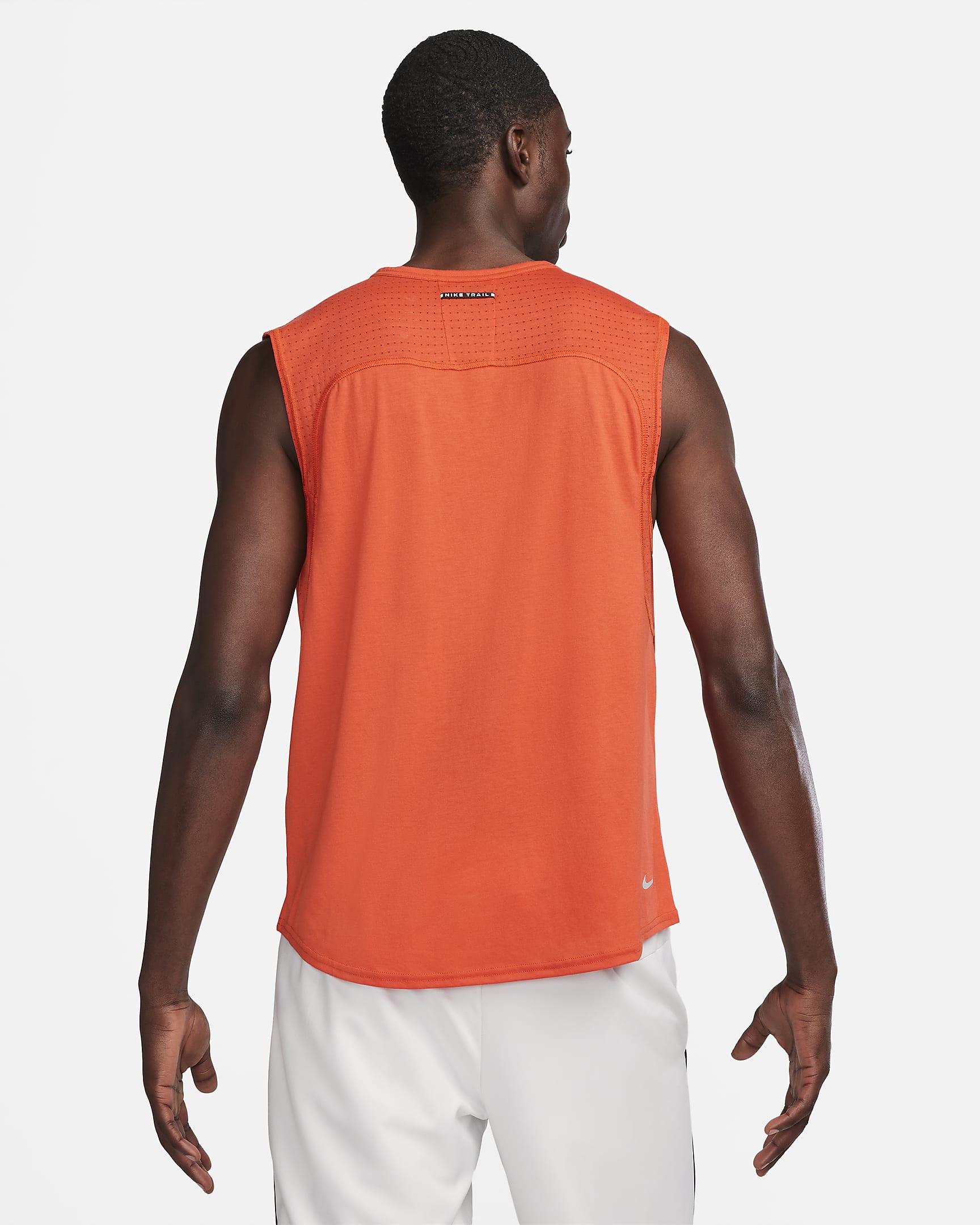 Nike Trail Solar Chase Men's Dri-FIT Sleeveless Running Top. Nike DK