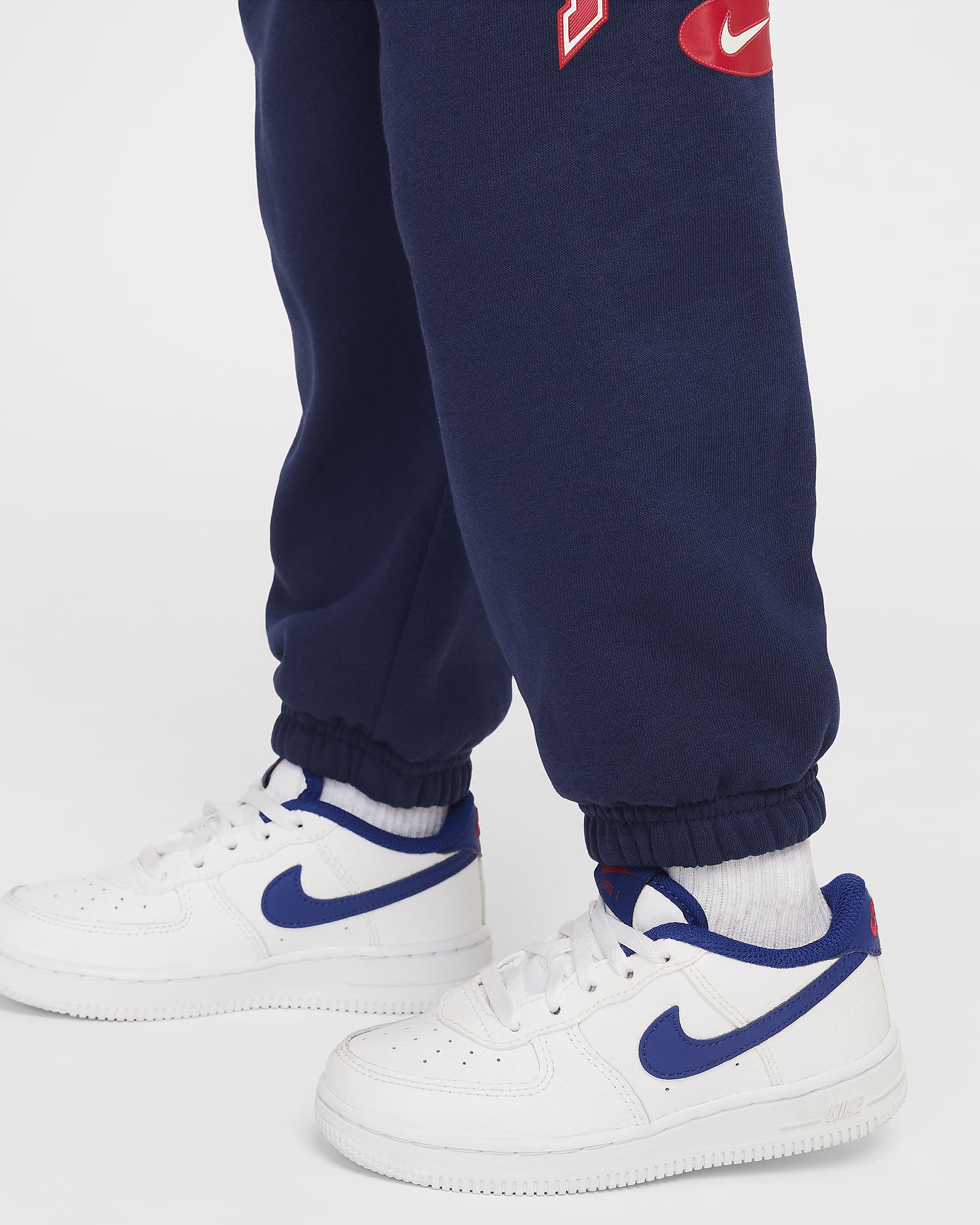 Joggers infantil Nike Game Day Essentials.