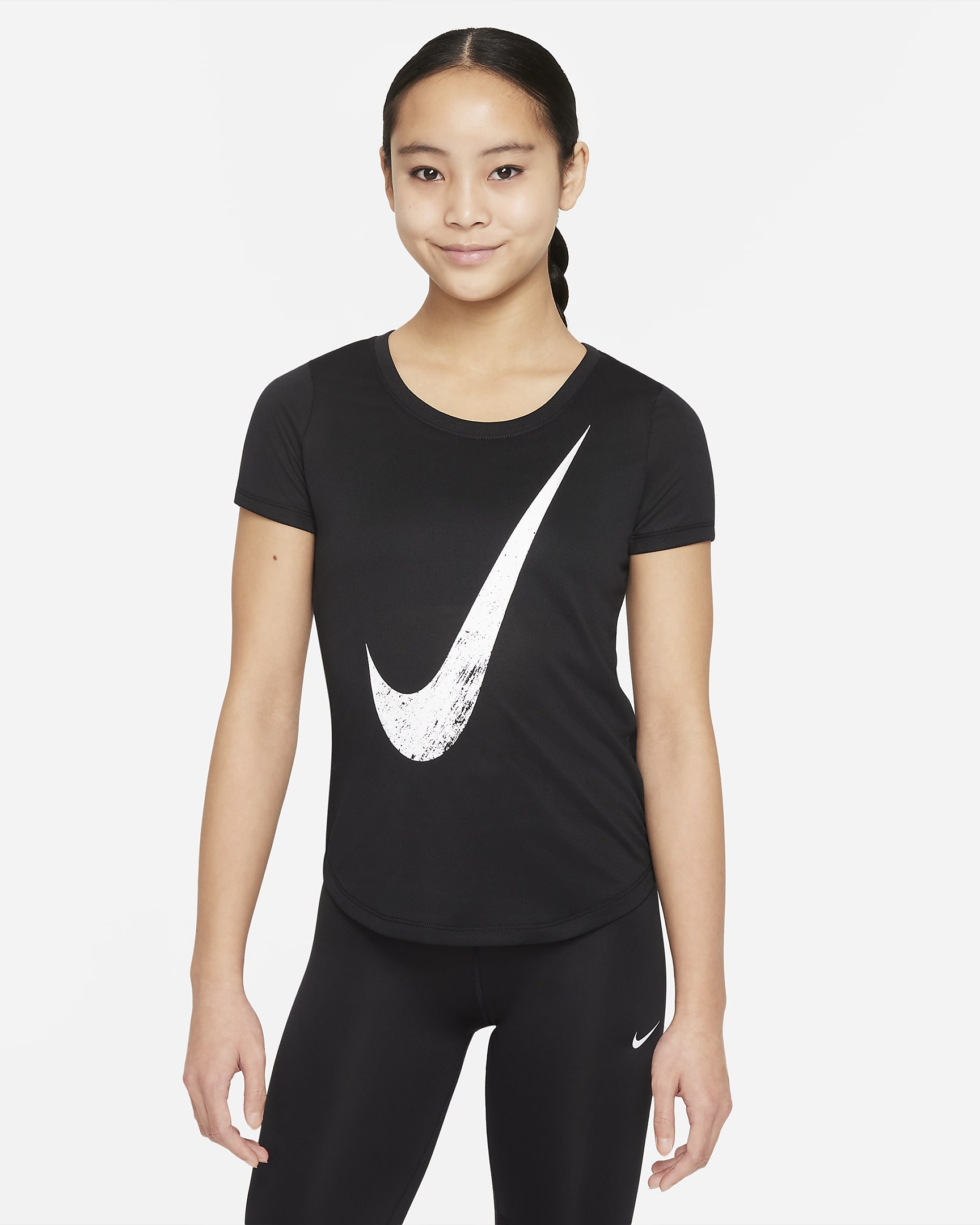 Nike Older Kids' (Girls') T-Shirt - Black