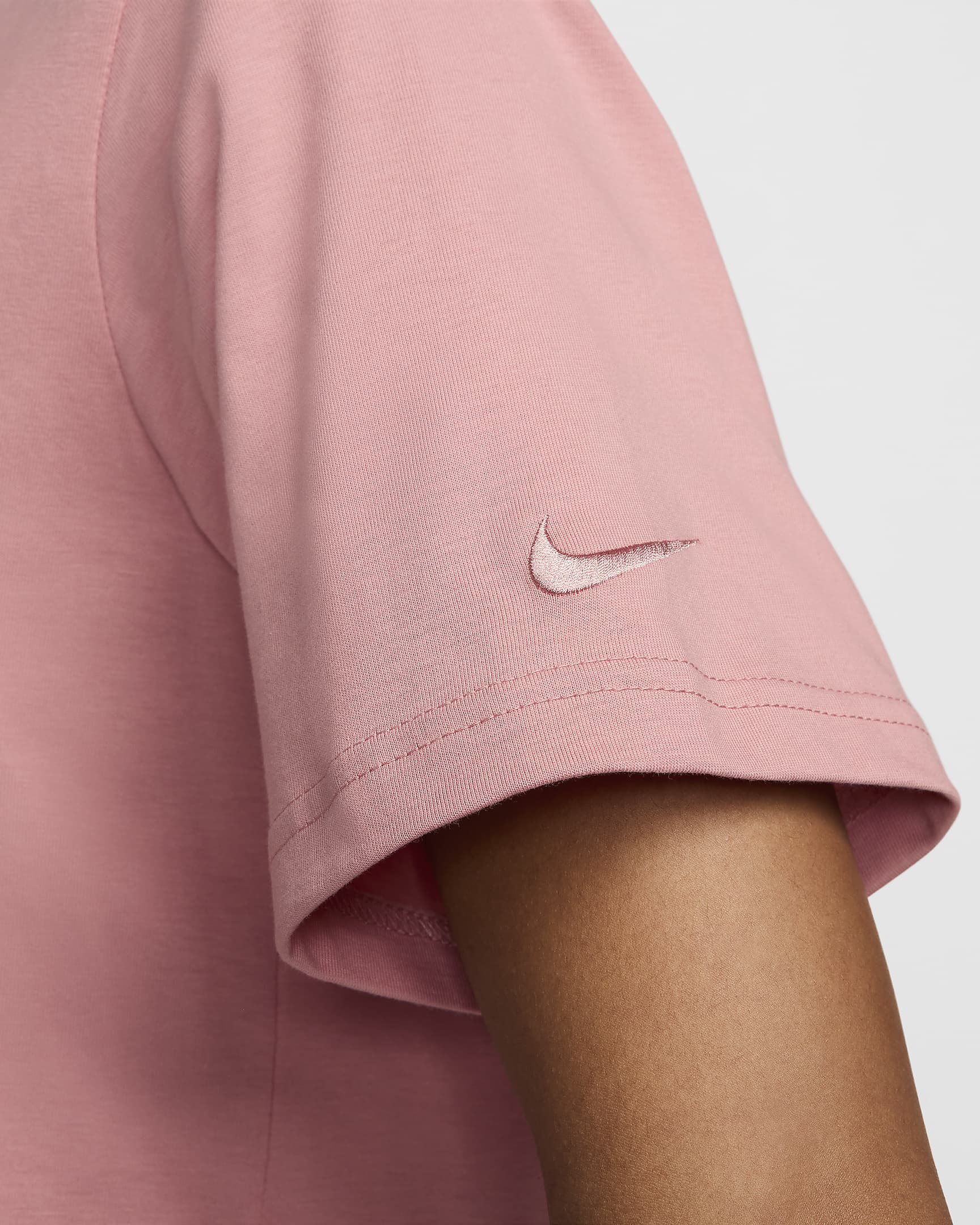 Nike Sportswear Women's T-Shirt - Rust Pink