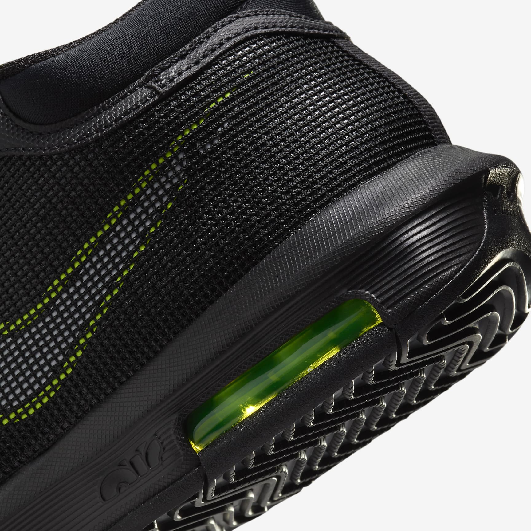 LeBron Witness 8 | PickSneak display picture 2