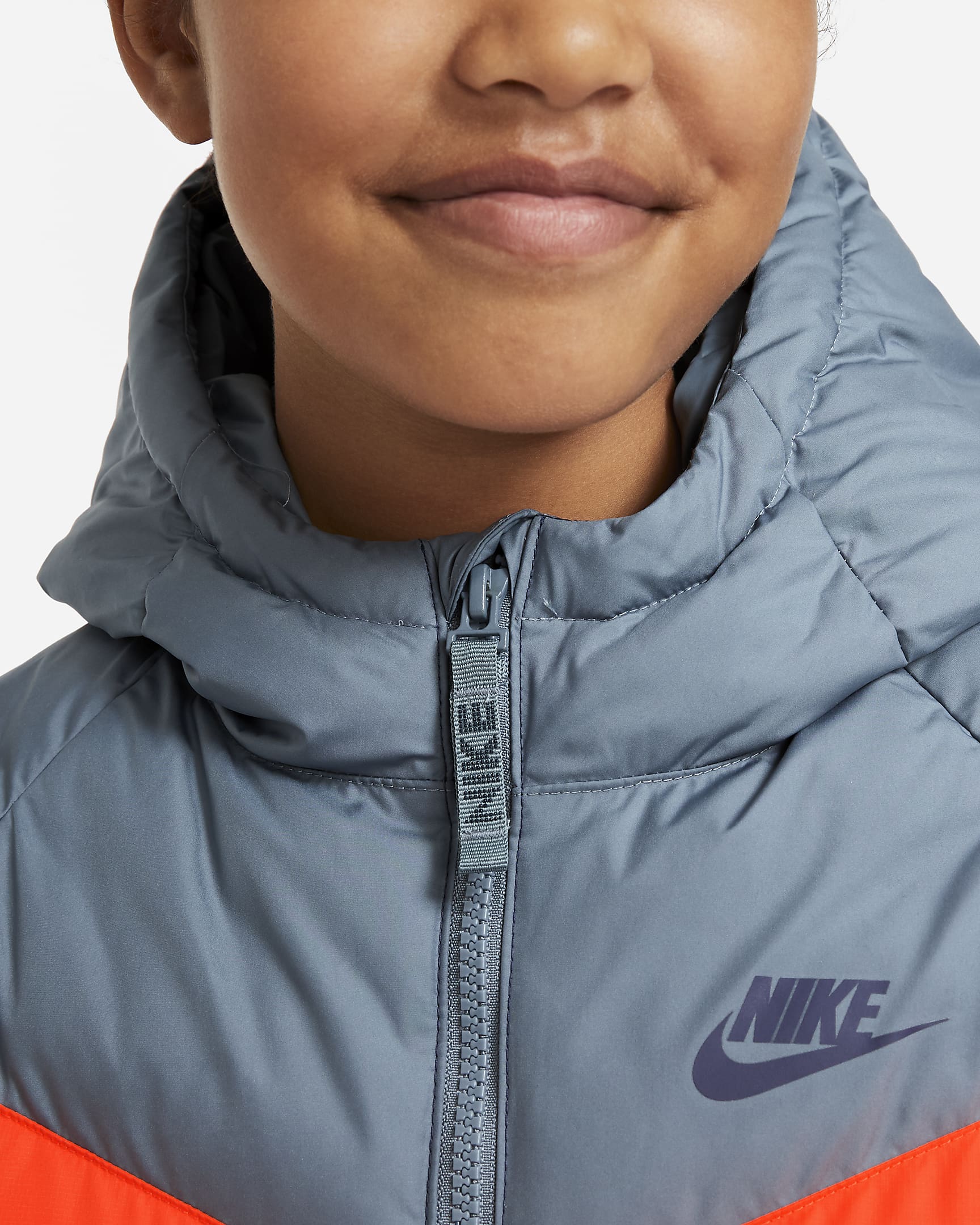 Nike Sportswear Big Kids' Synthetic-Fill Jacket - Ozone Blue/Hyper Crimson/Midnight Navy/Midnight Navy