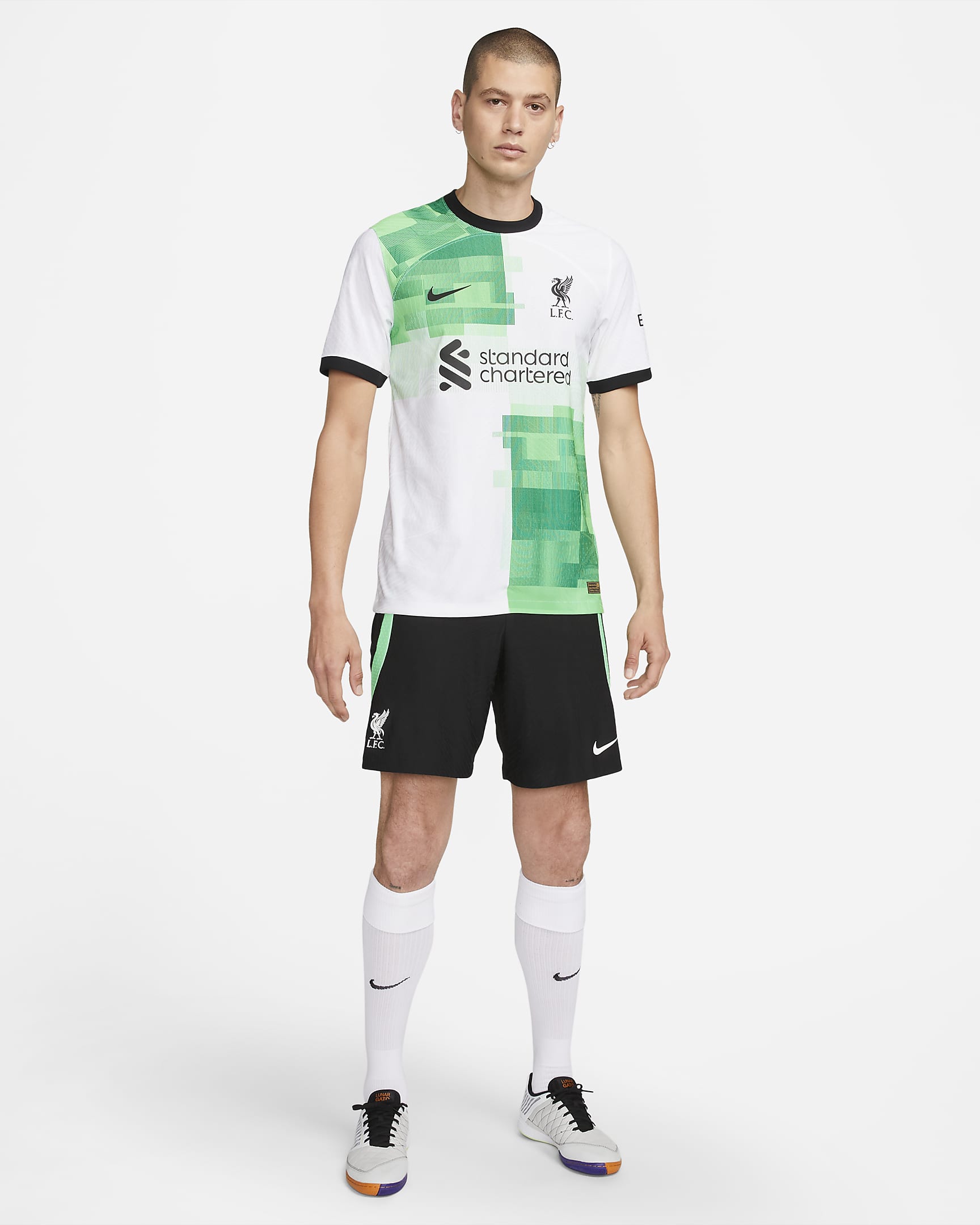 Jersey de fútbol Nike Dri-FIT ADV del Liverpool FC visitante 2023/24 Match para hombre - Blanco/Verde chispa/Negro