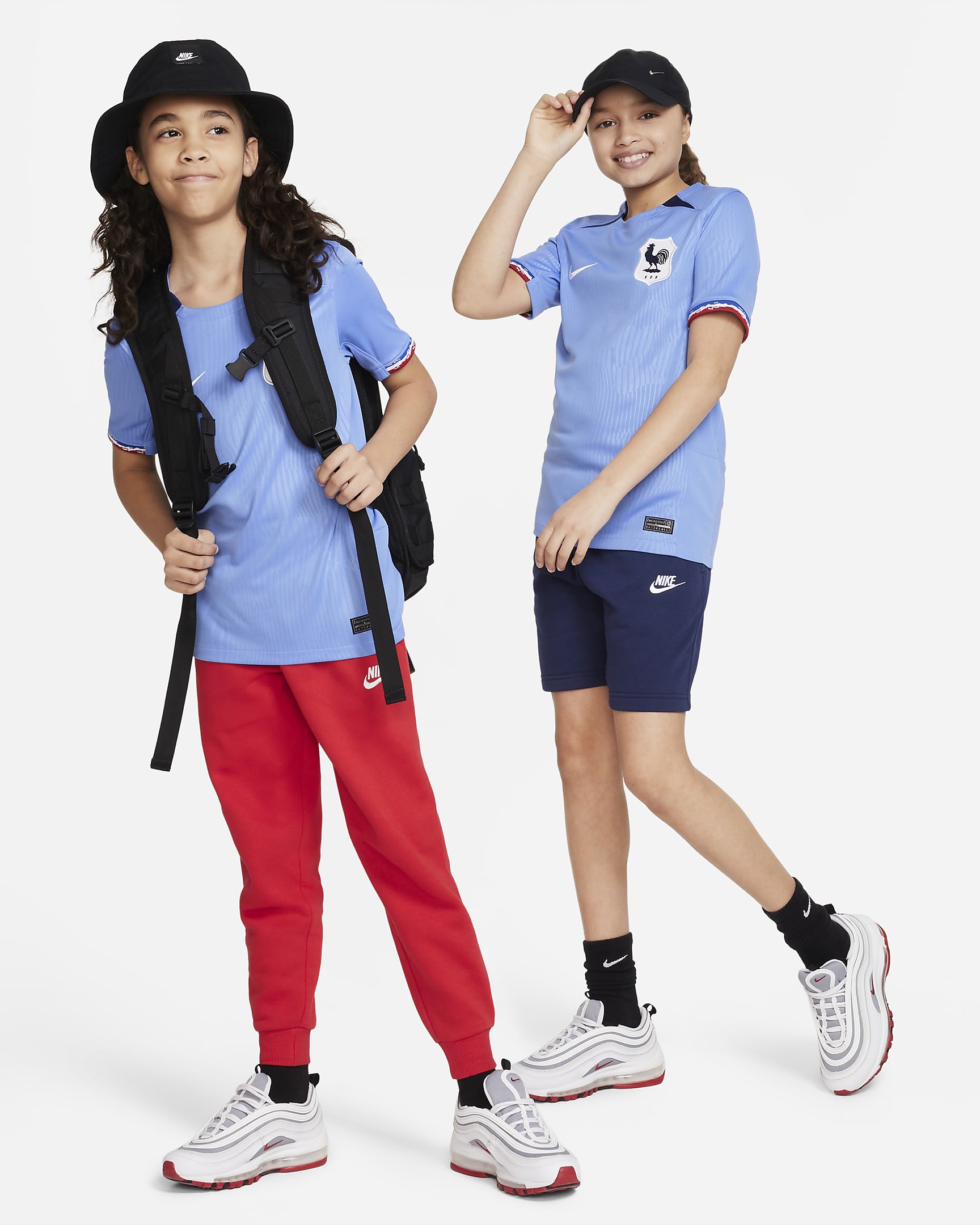 FFF 2023 Stadium Home Older Kids' Nike Dri-FIT Football Shirt. Nike HR